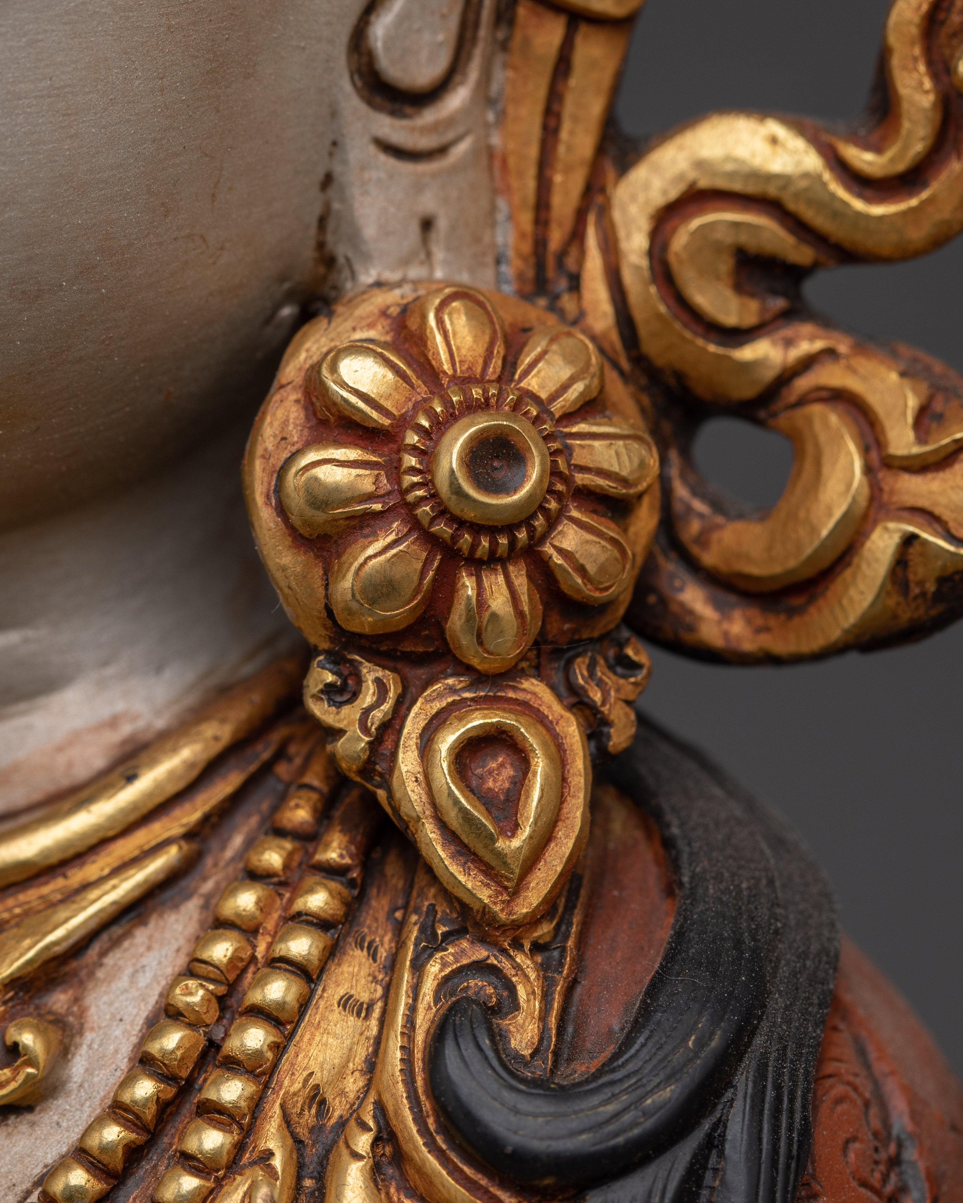 Avalokiteshvara Art Spiritual Decor | Himalayan Chenrezig Figurine