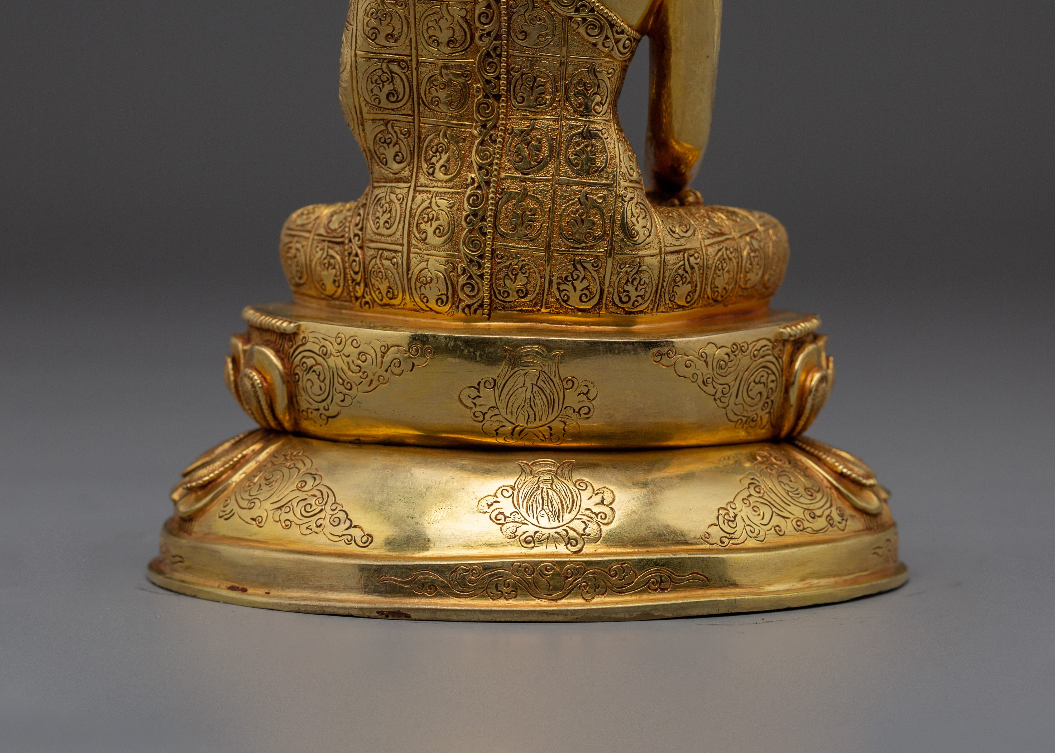 Peaceful Golden Shakyamuni Buddha Artwork | Himalayan Sculpture