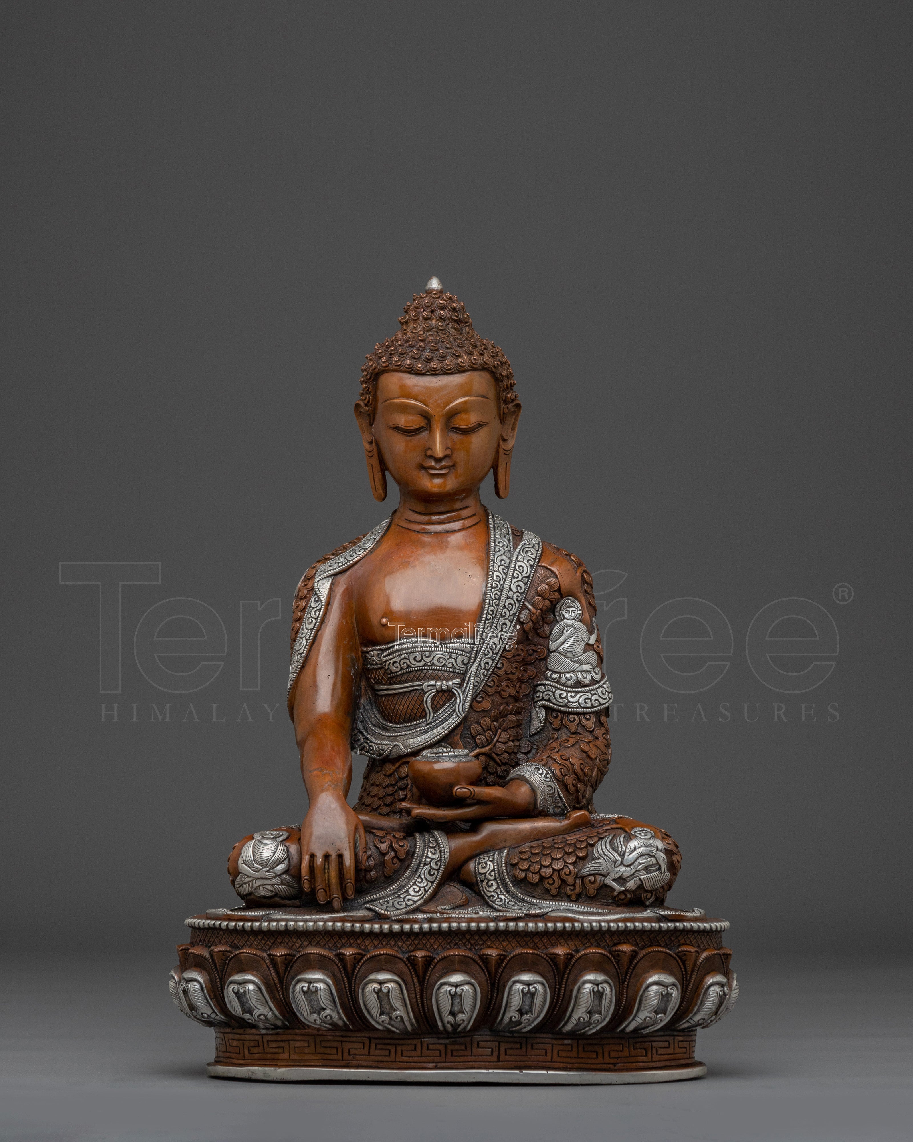Oxidized Shakyamuni Buddha Spiritual Decor | Himalayan Handmade Statue