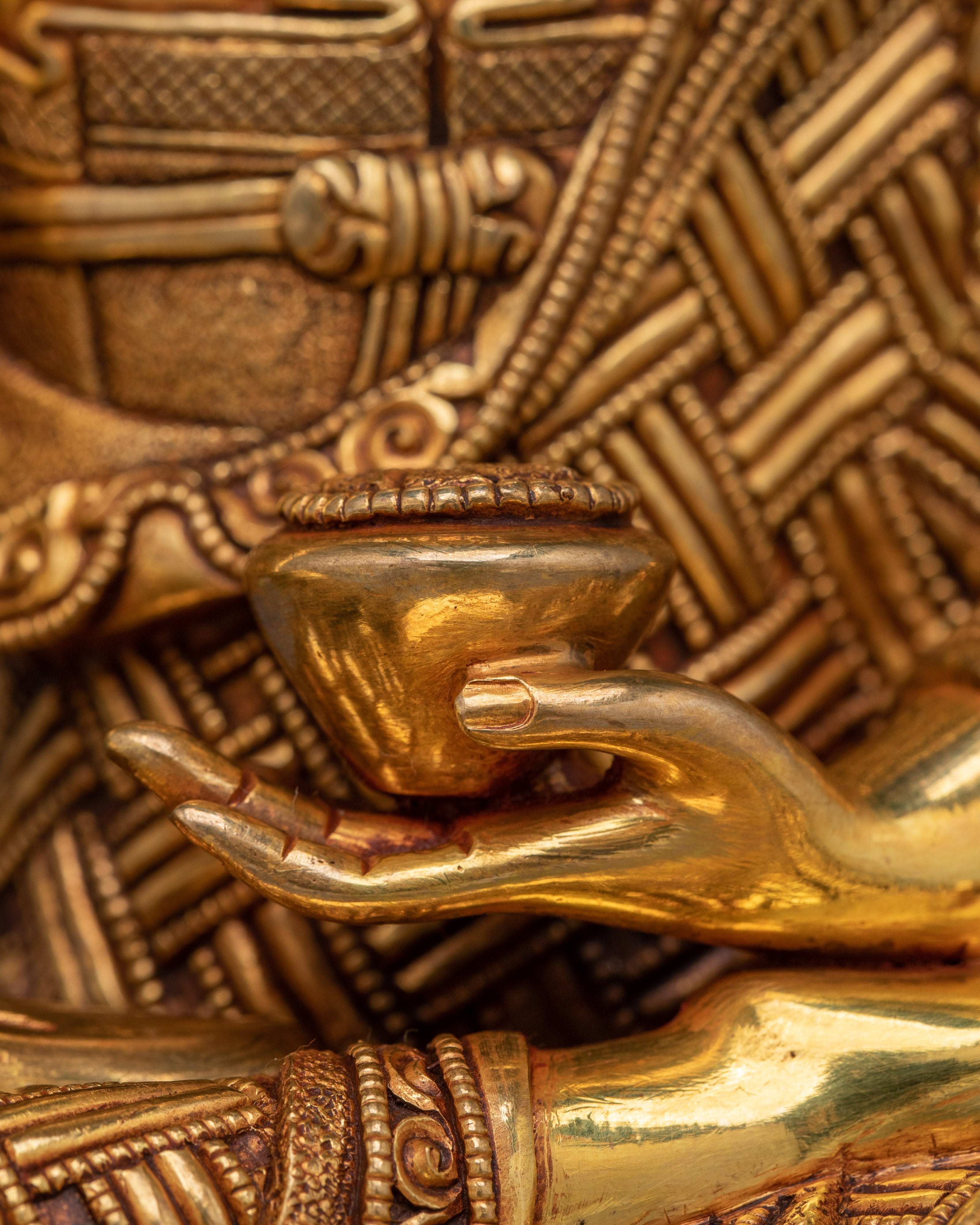 Authentic Shakyamuni Buddha Statue for Buddhist Spirituality