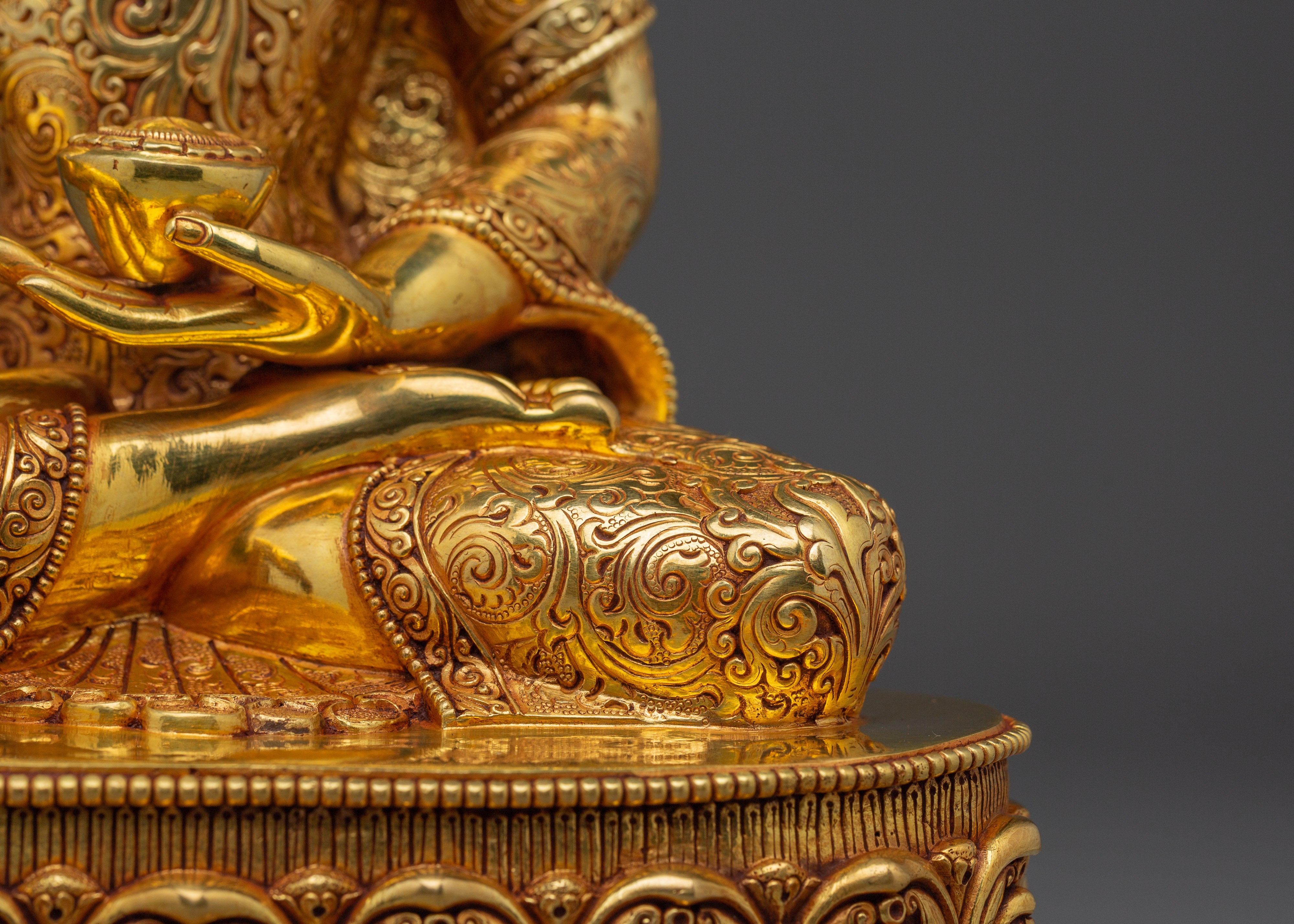 Shakyamuni Buddha Statue with Copper Details | Meditation and Shrine Decor