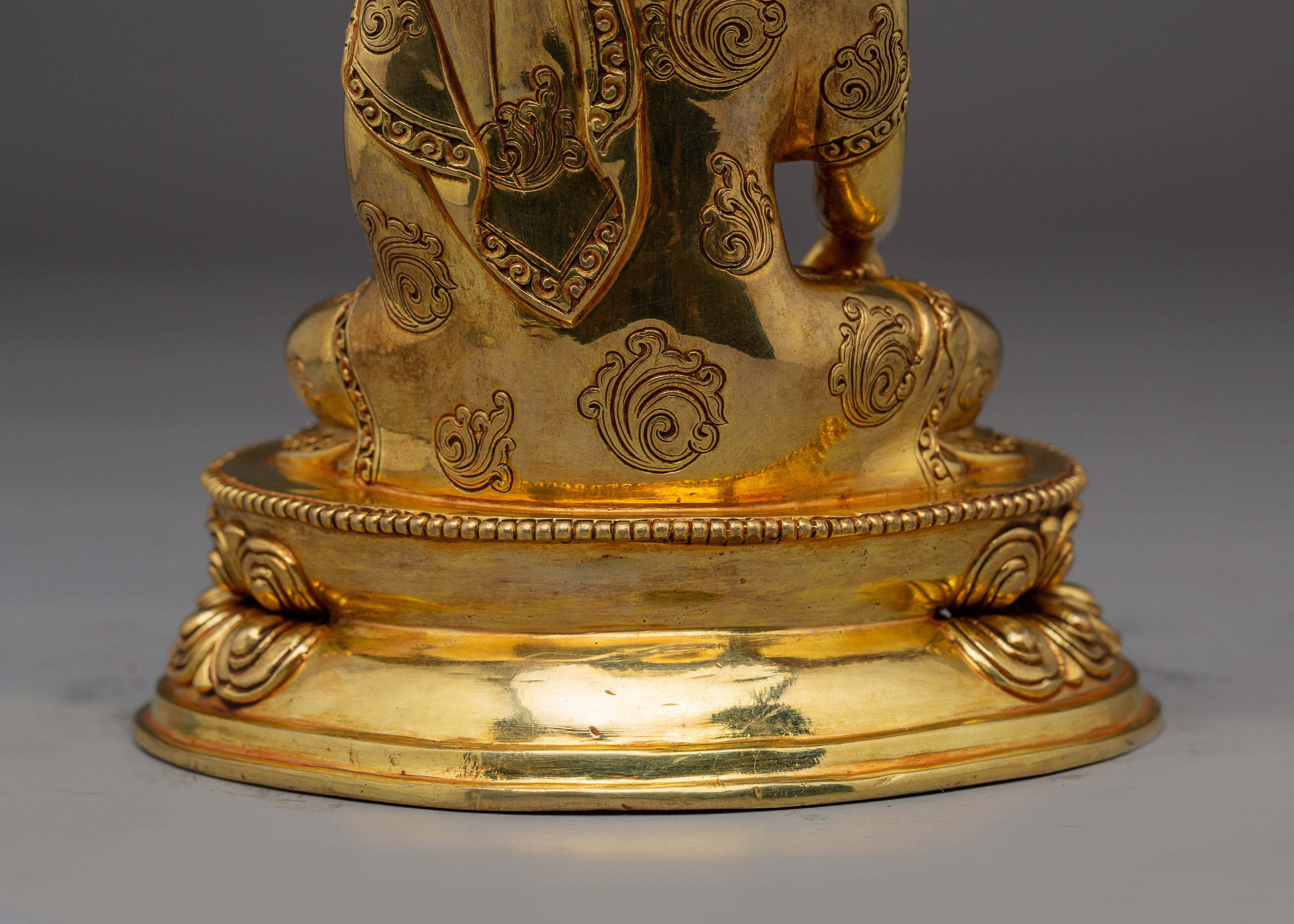 Historical Gautama Buddha Artwork | Golden Shakyamuni Buddha Statue