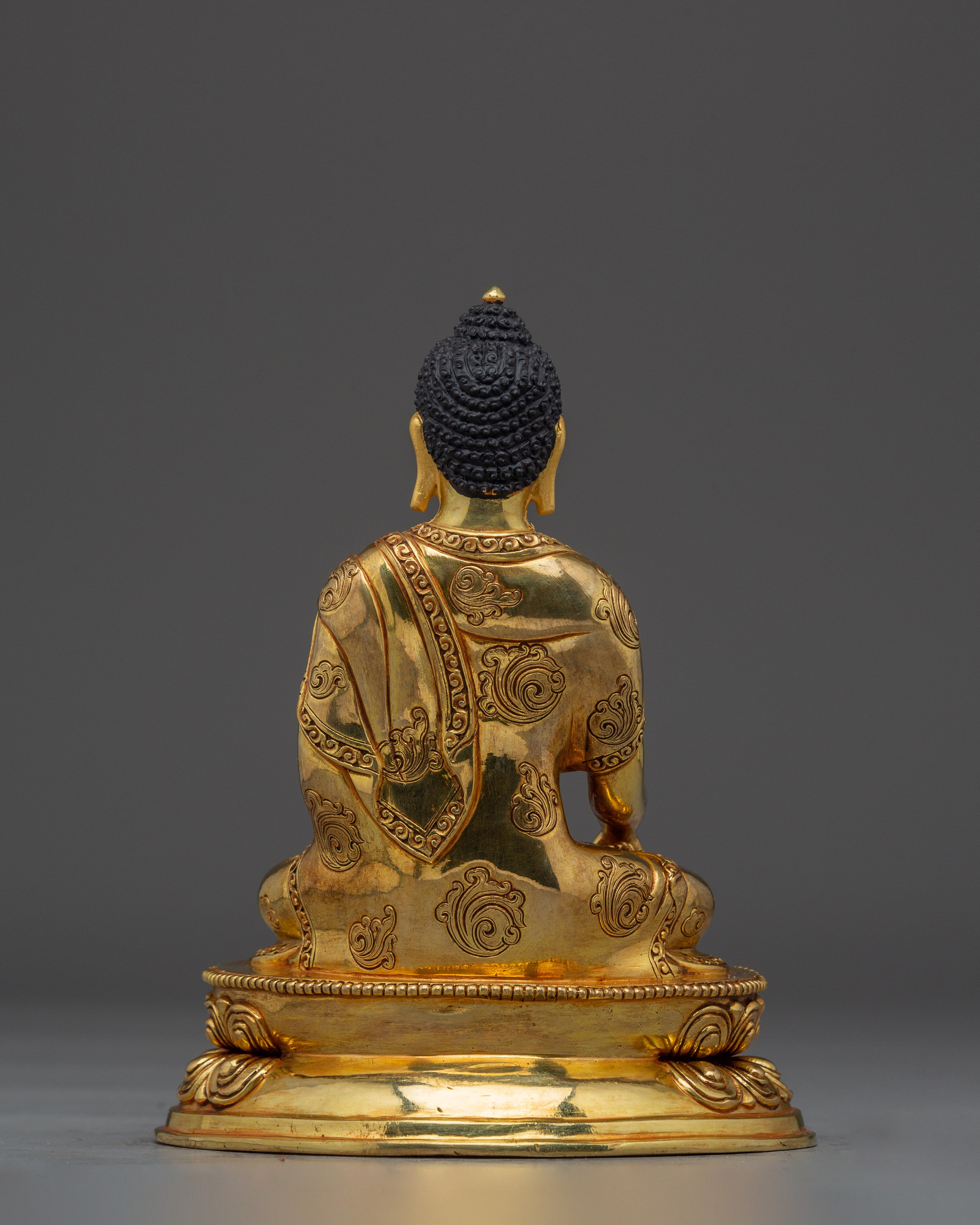 Historical Gautama Buddha Artwork | Golden Shakyamuni Buddha Statue