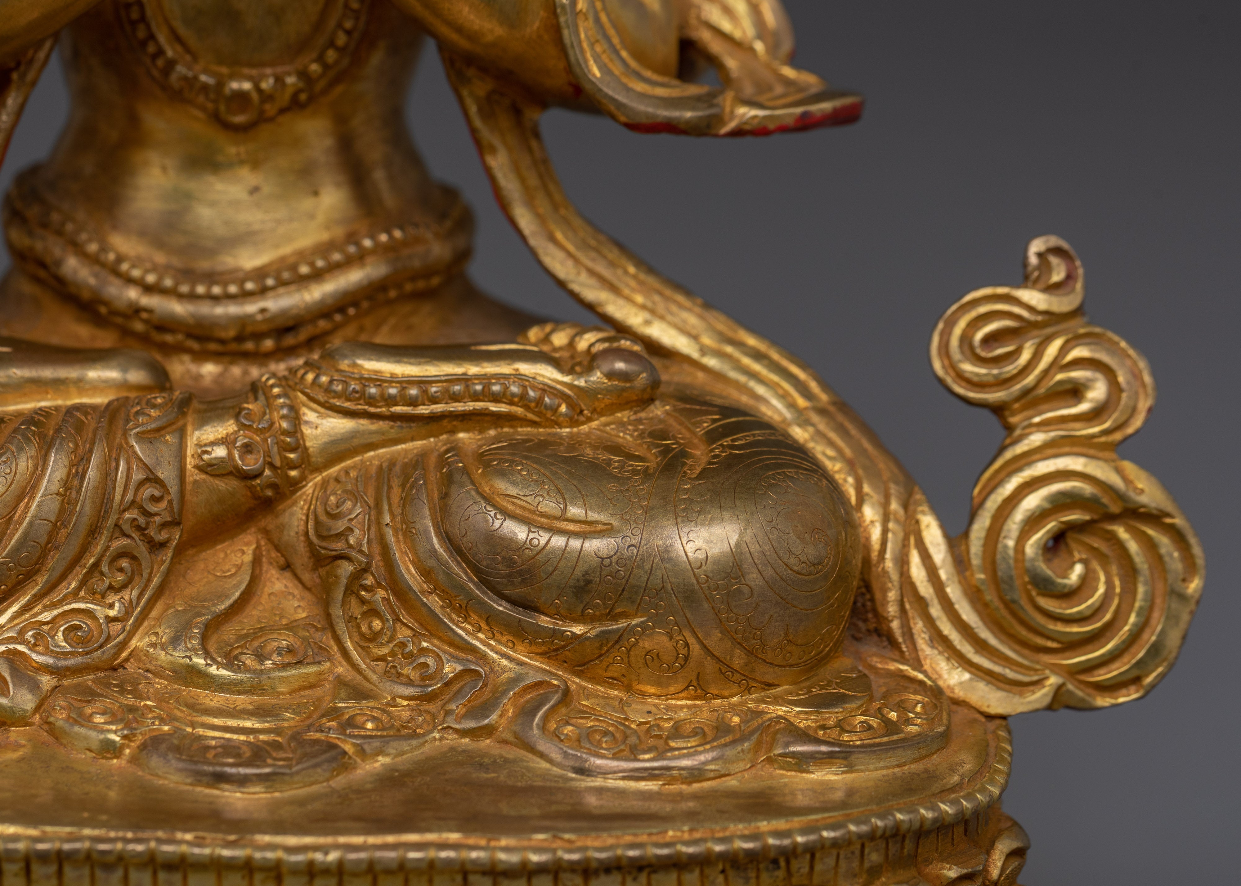 Compassion Bodhisattva Chenrezig Handmade Statue | Avalokiteshvara Artwork