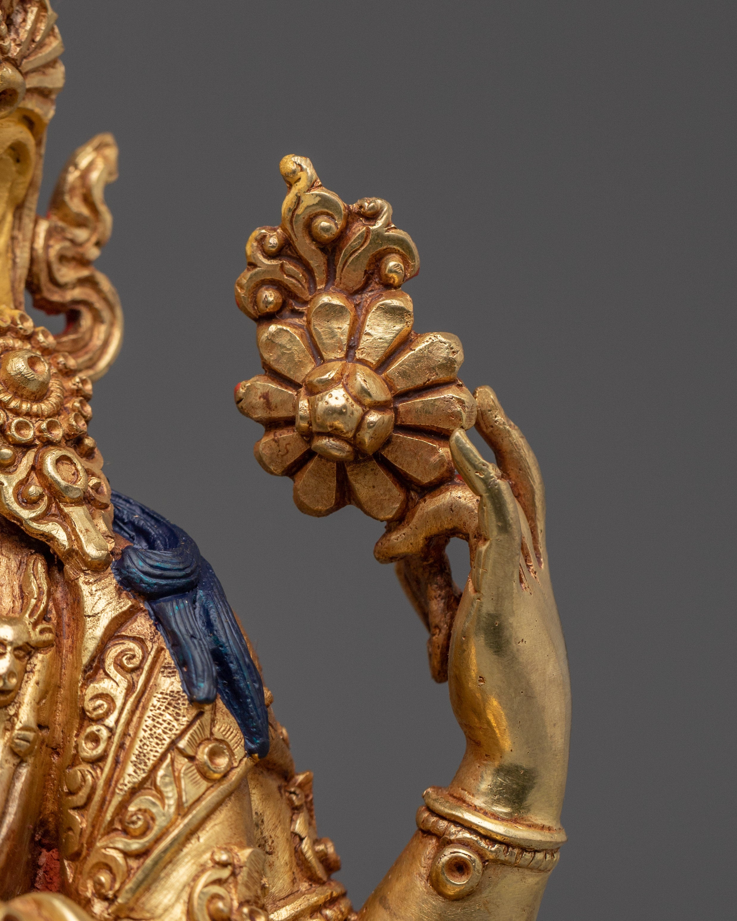 Chenrezig Art - Bodhisattva of compassion | Golden Avalokiteshvara Artwork