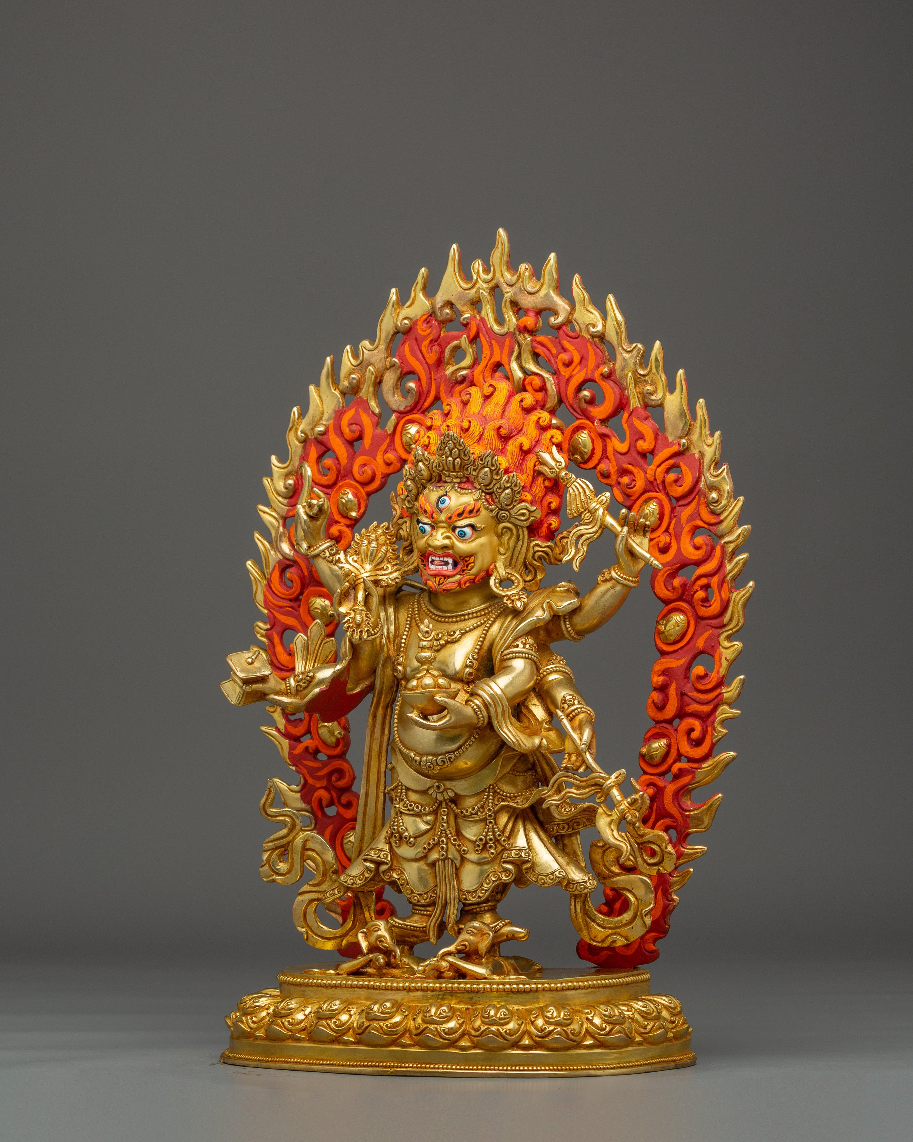 Tibetan protector deity White Mahakala | Nepalese Buddhist art
