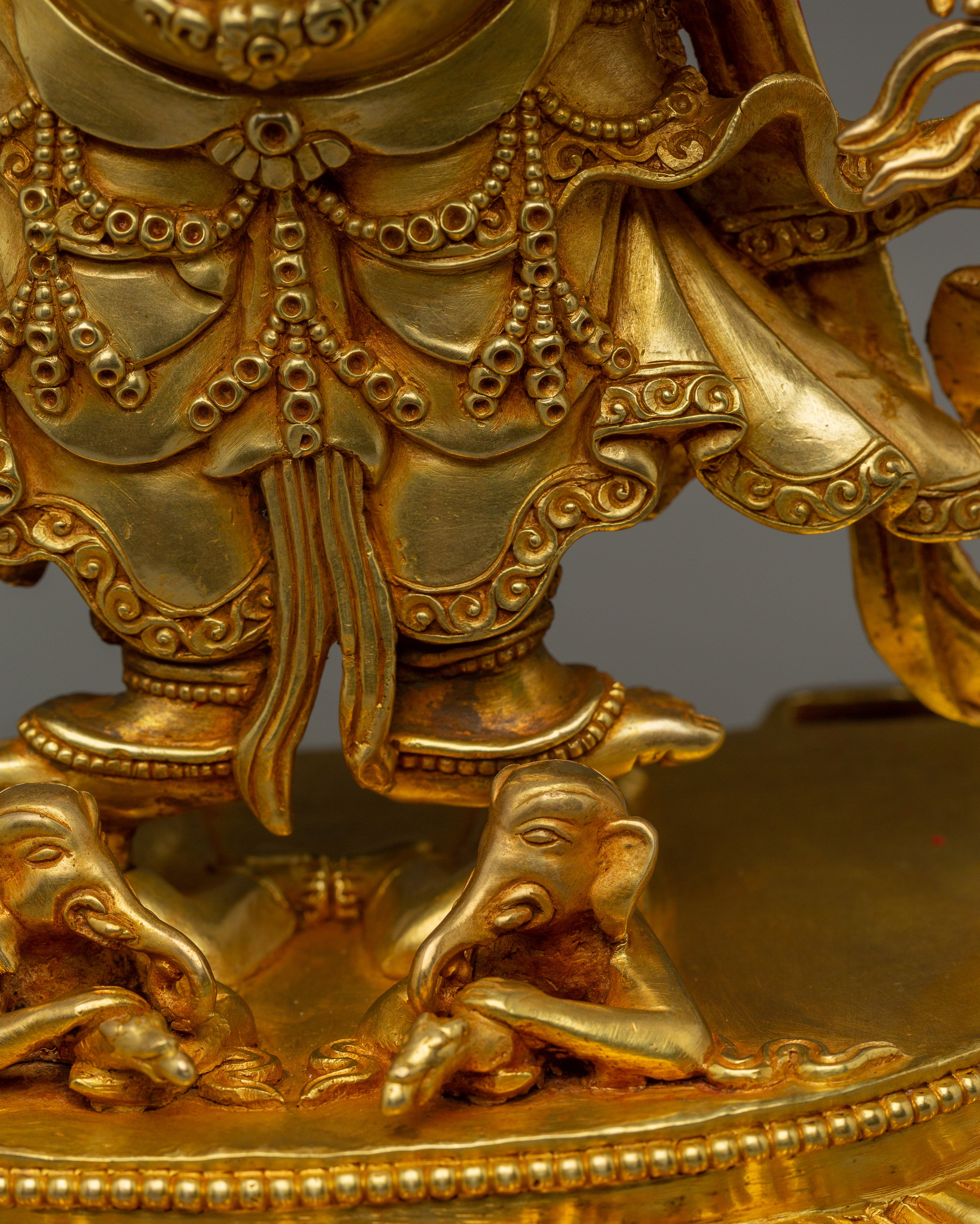 Tibetan protector deity White Mahakala | Nepalese Buddhist art