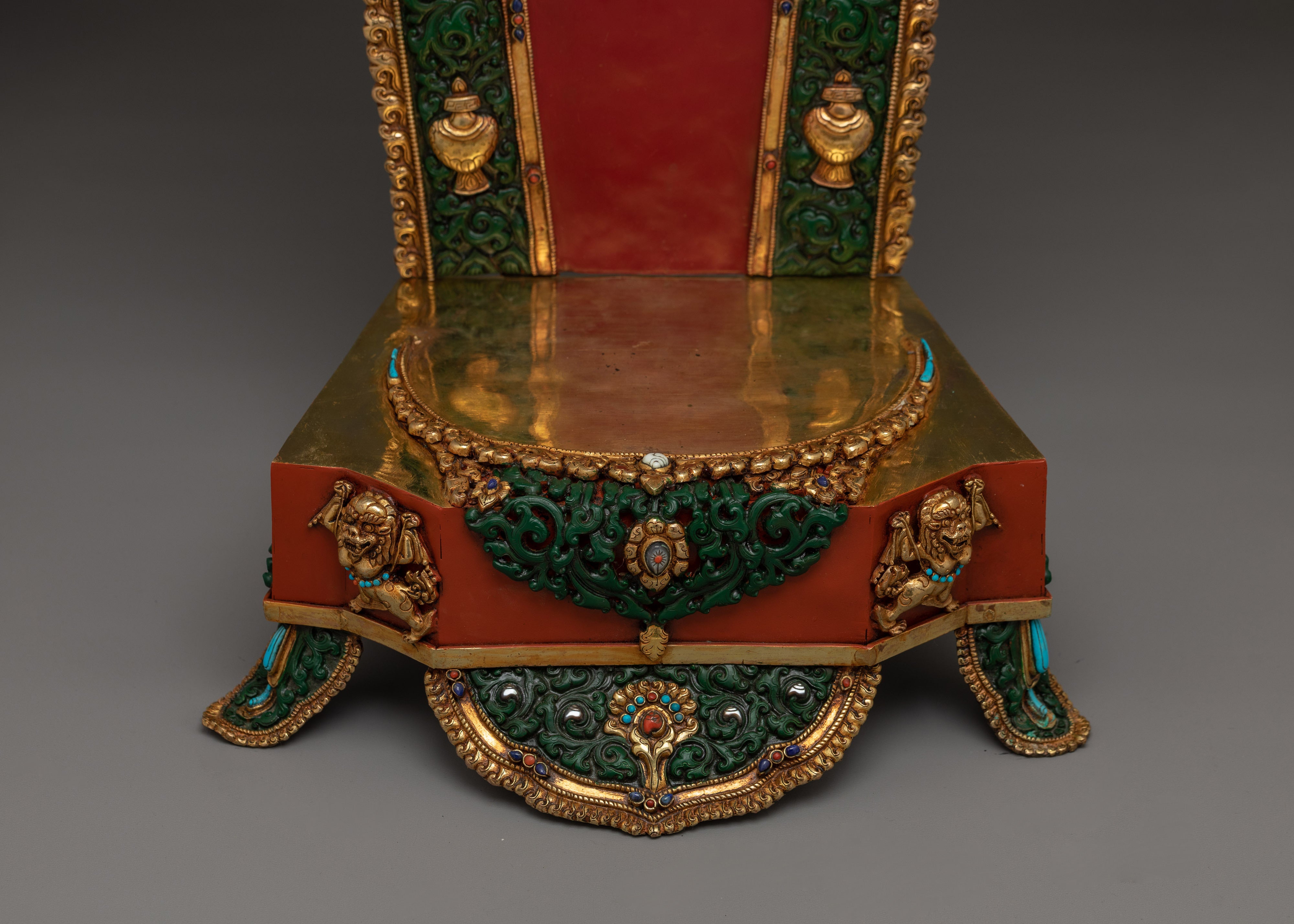 Majestic Chenrezig on throne Statue | Avalokiteshvara - Bodhisattva of Compassion