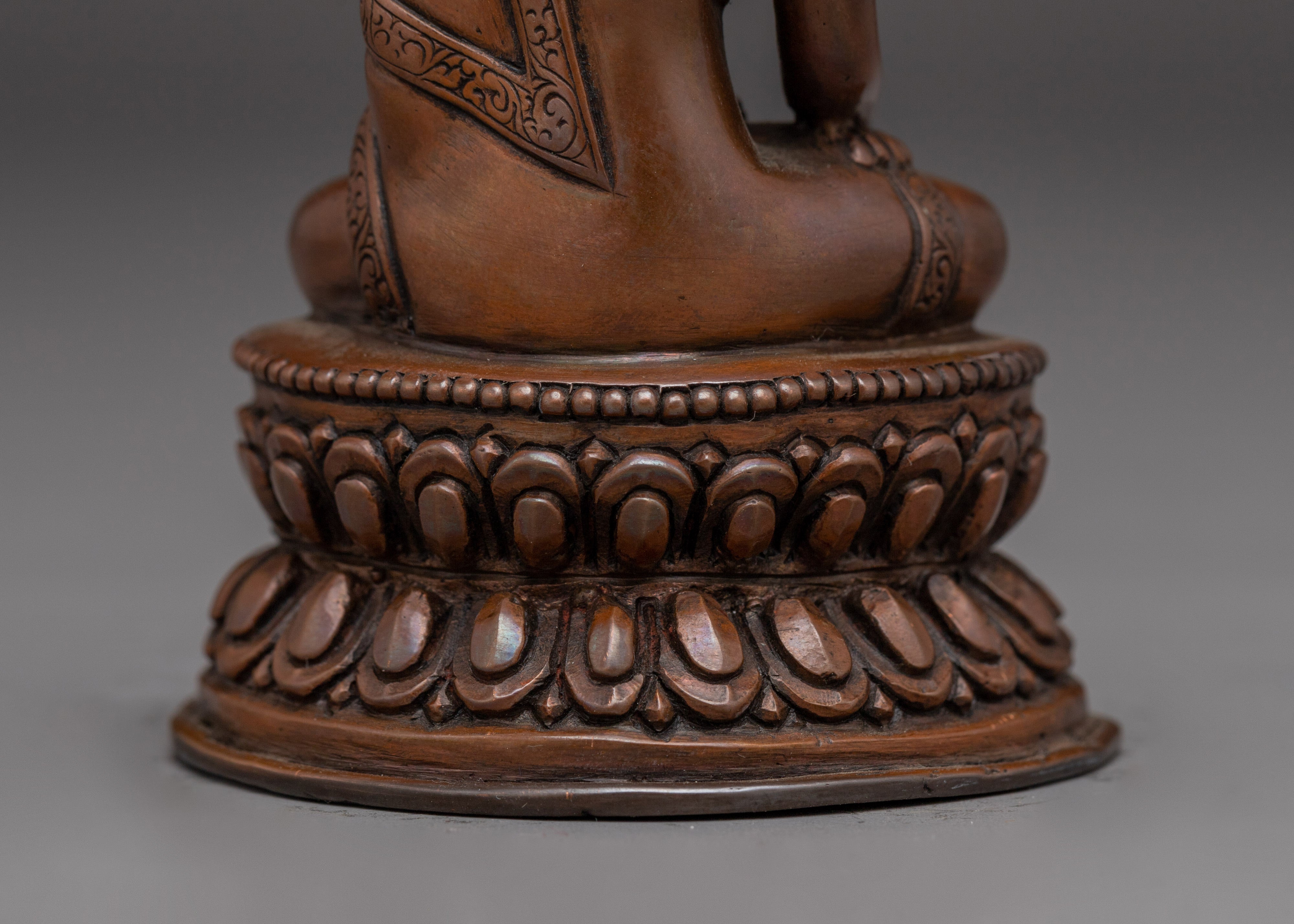 Enlightenment Buddha Shakyamuni Statue | Peaceful Buddha decor