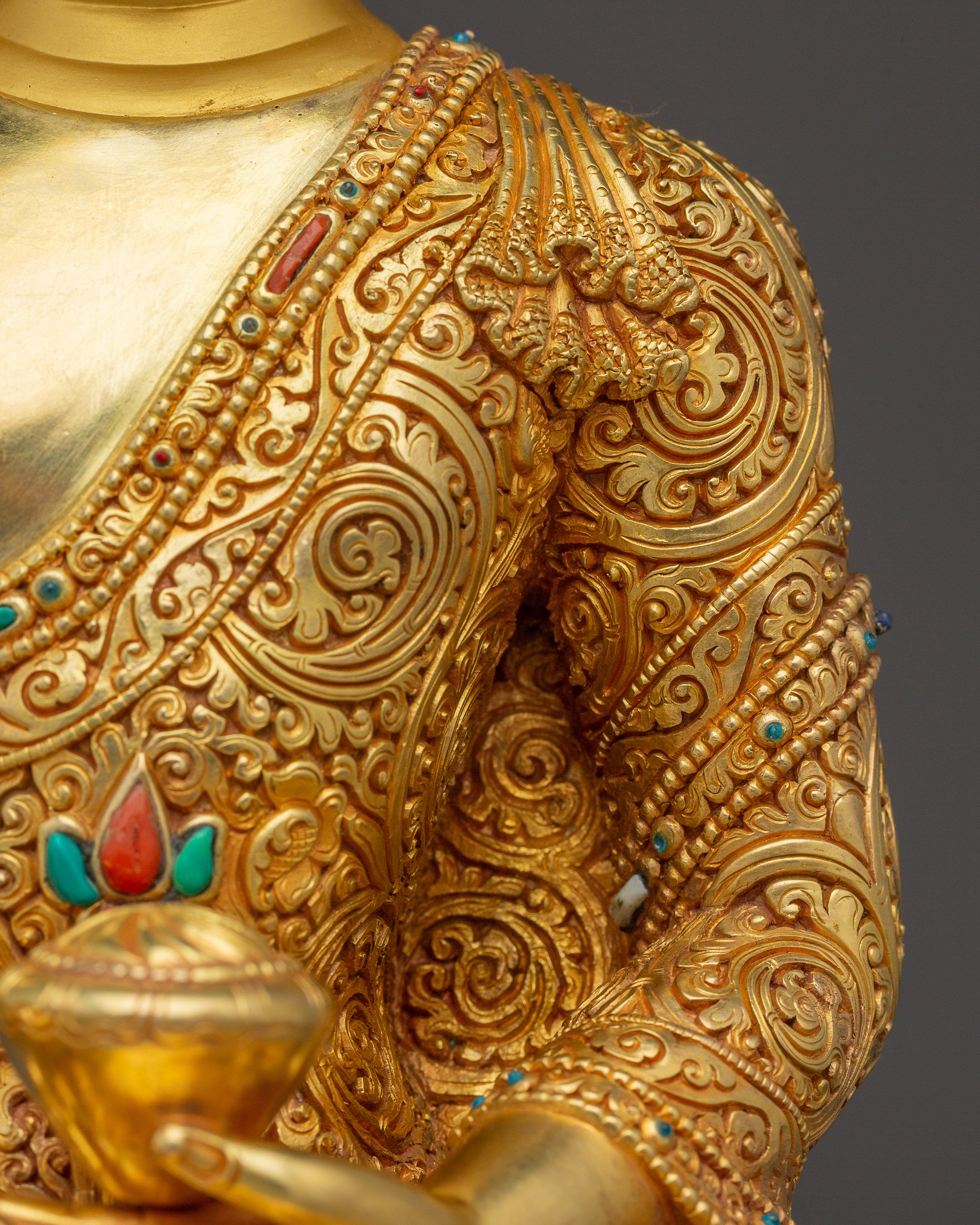Spiritual Sculpture Shakyamuni Buddha | Peaceful Meditation Figure