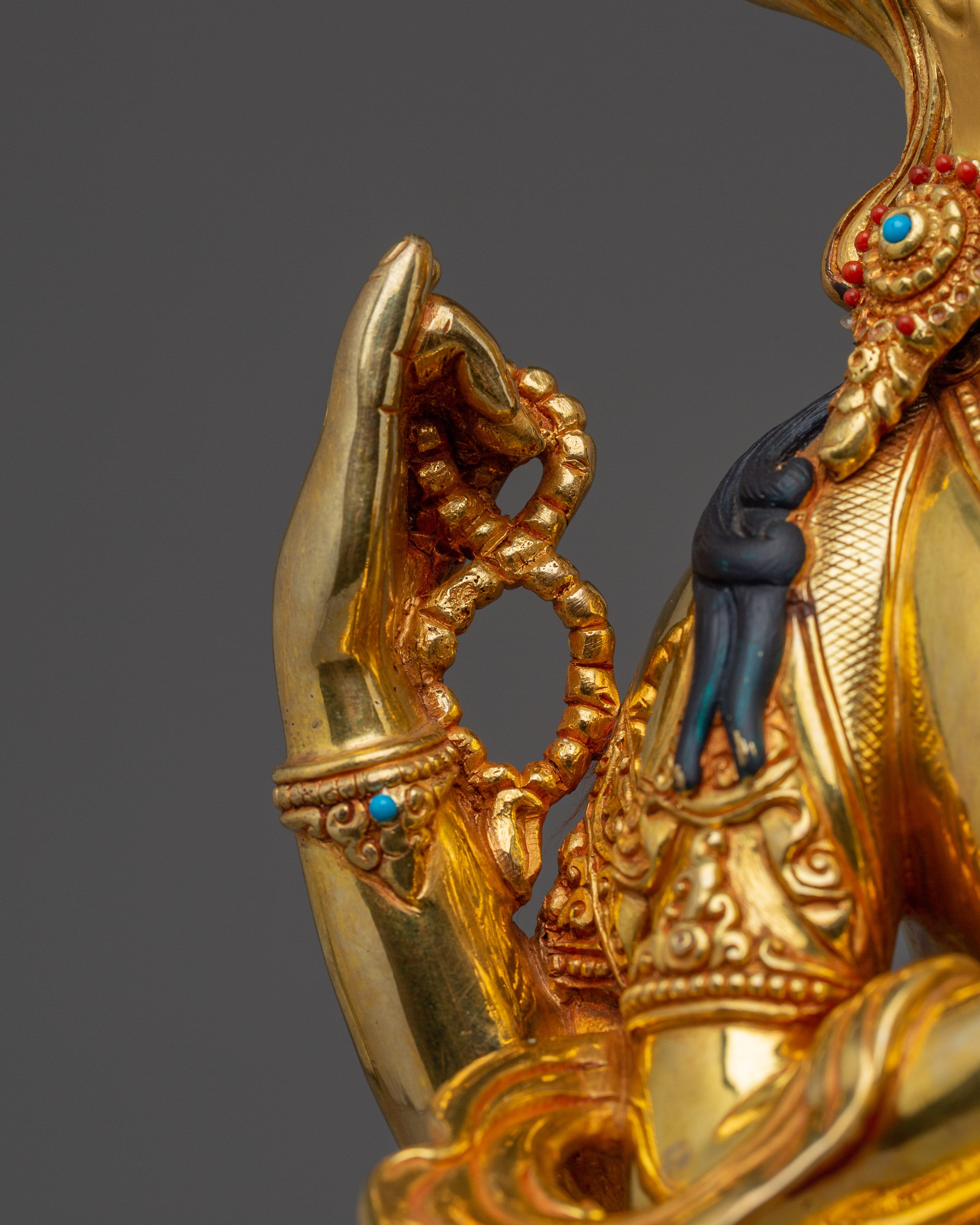 Statue of Four Armed Chenrezig | Bodhisattva of Compassion