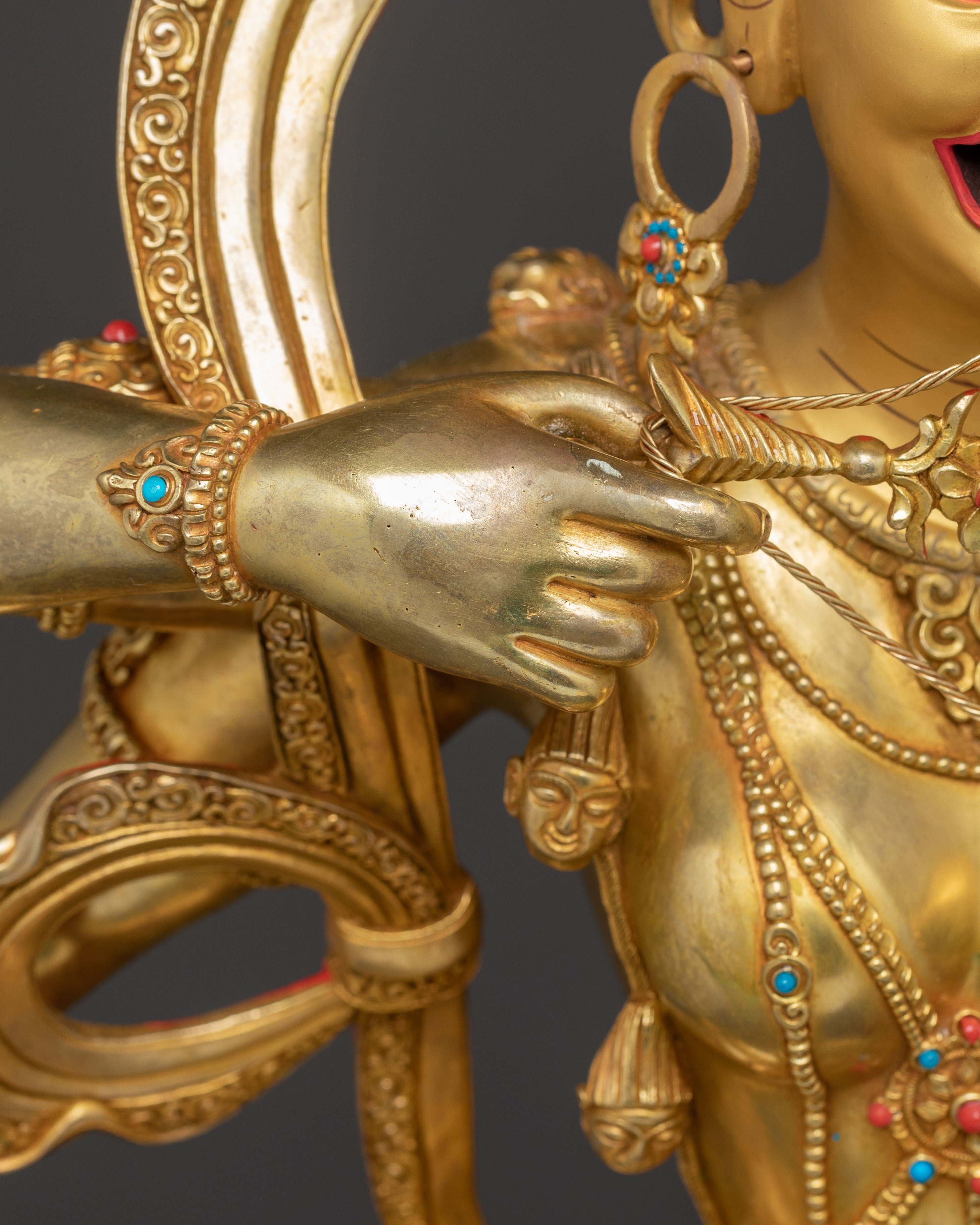 Kurukulla Sculpture: The Goddess of Attraction | Powerful Vajrayana Deity