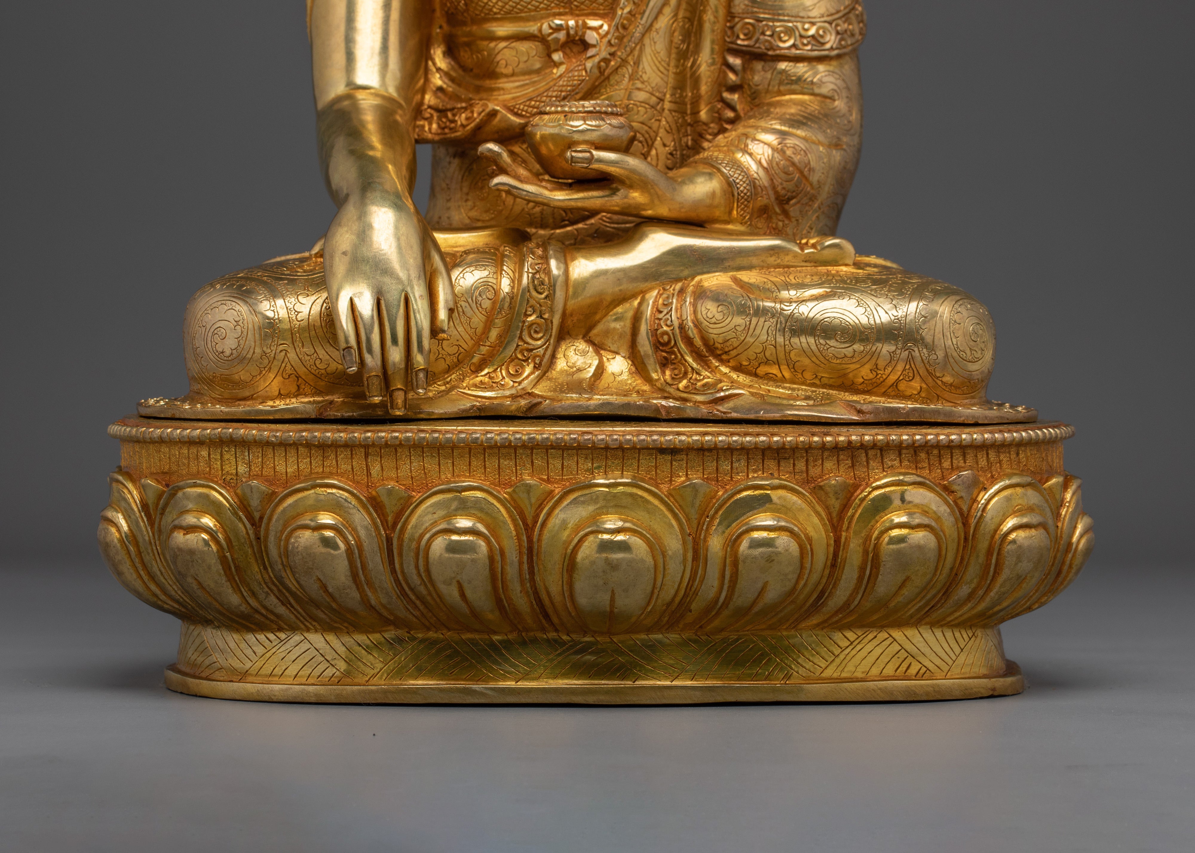 Enlightenment Shakyamuni Buddha Sculpture | Historical Buddha