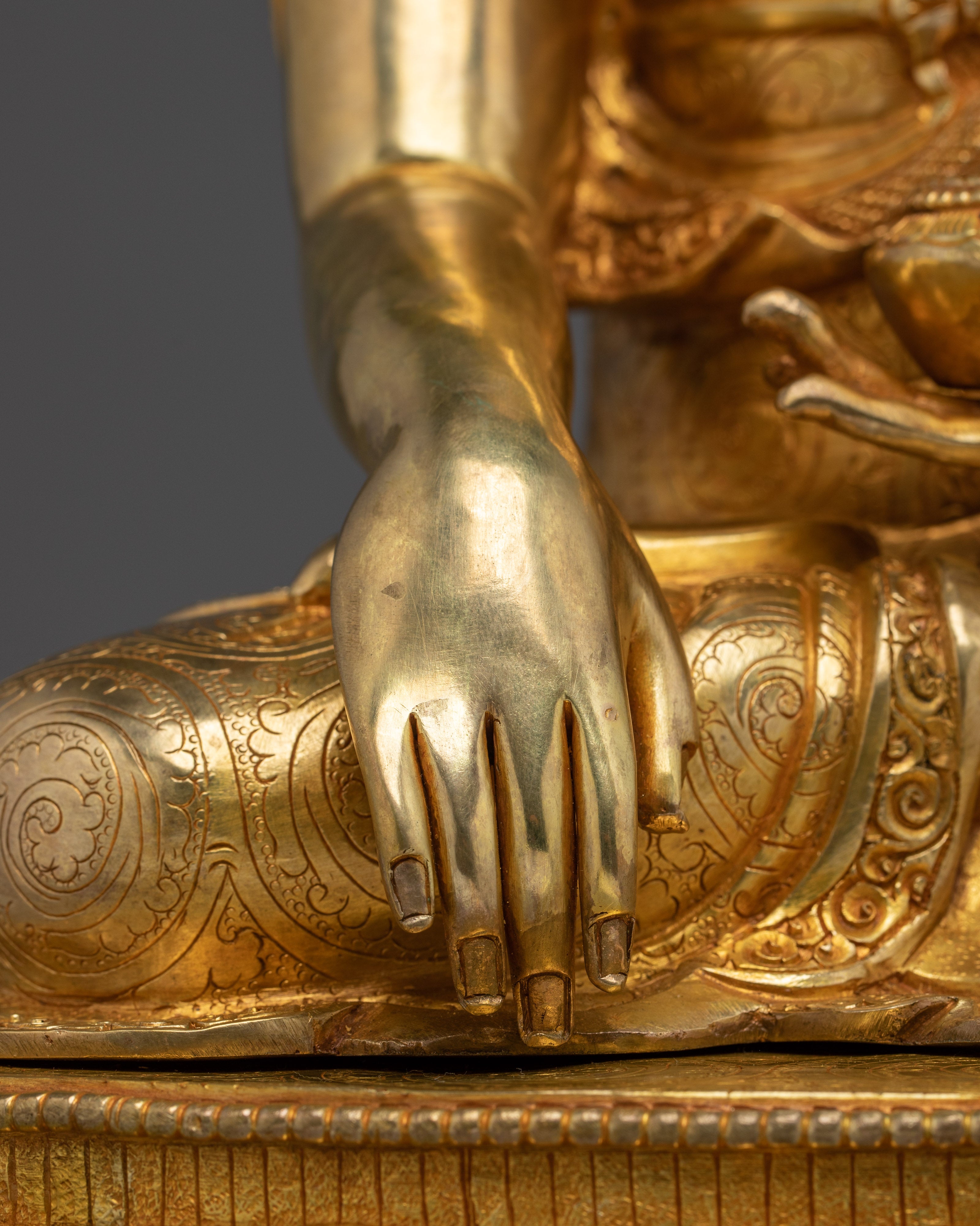 Enlightenment Shakyamuni Buddha Sculpture | Historical Buddha