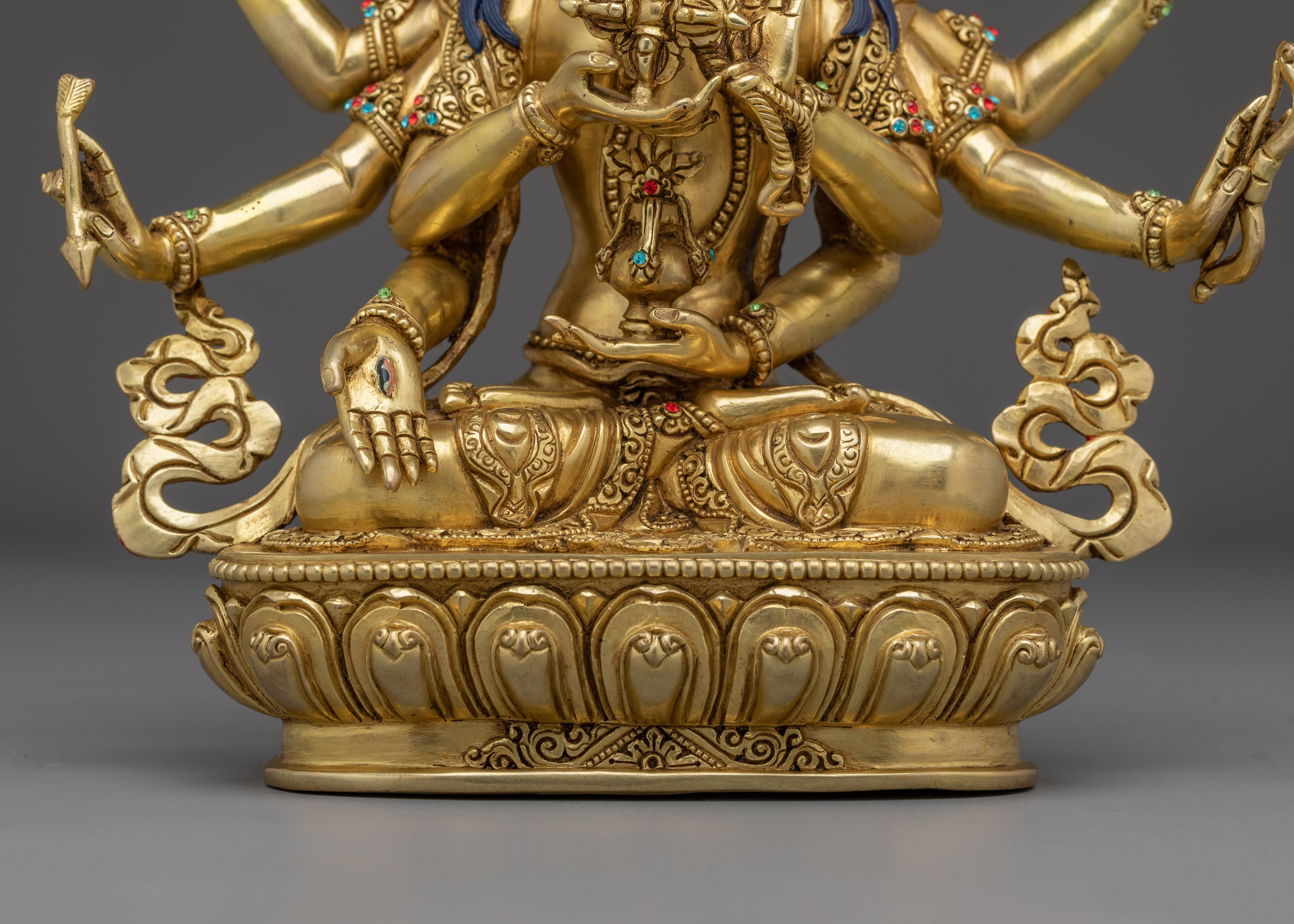 Multi-Armed Dakini Namgyalma Statue | Longevity Goddess