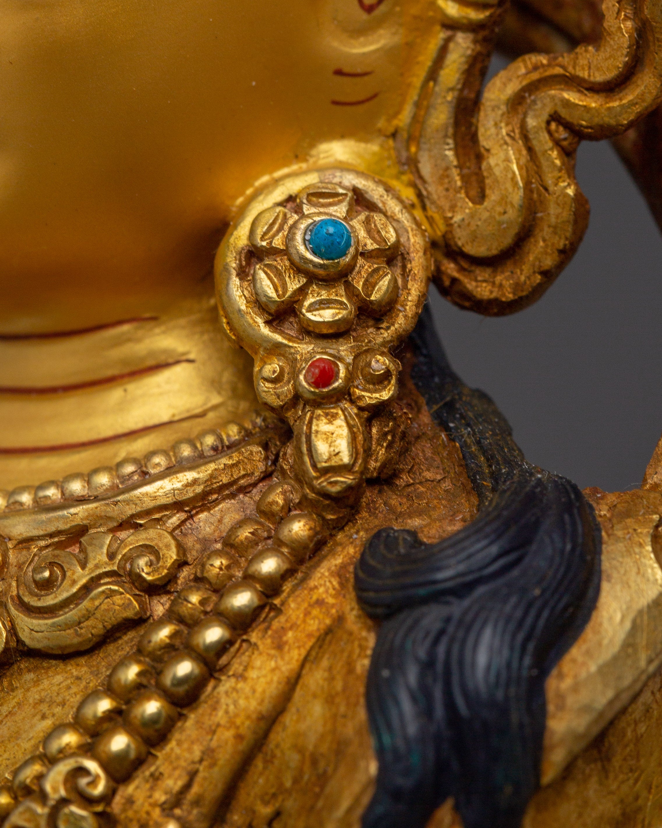 The Tibetan Chenrezig Sculpture | Bodhisattva of Compassion
