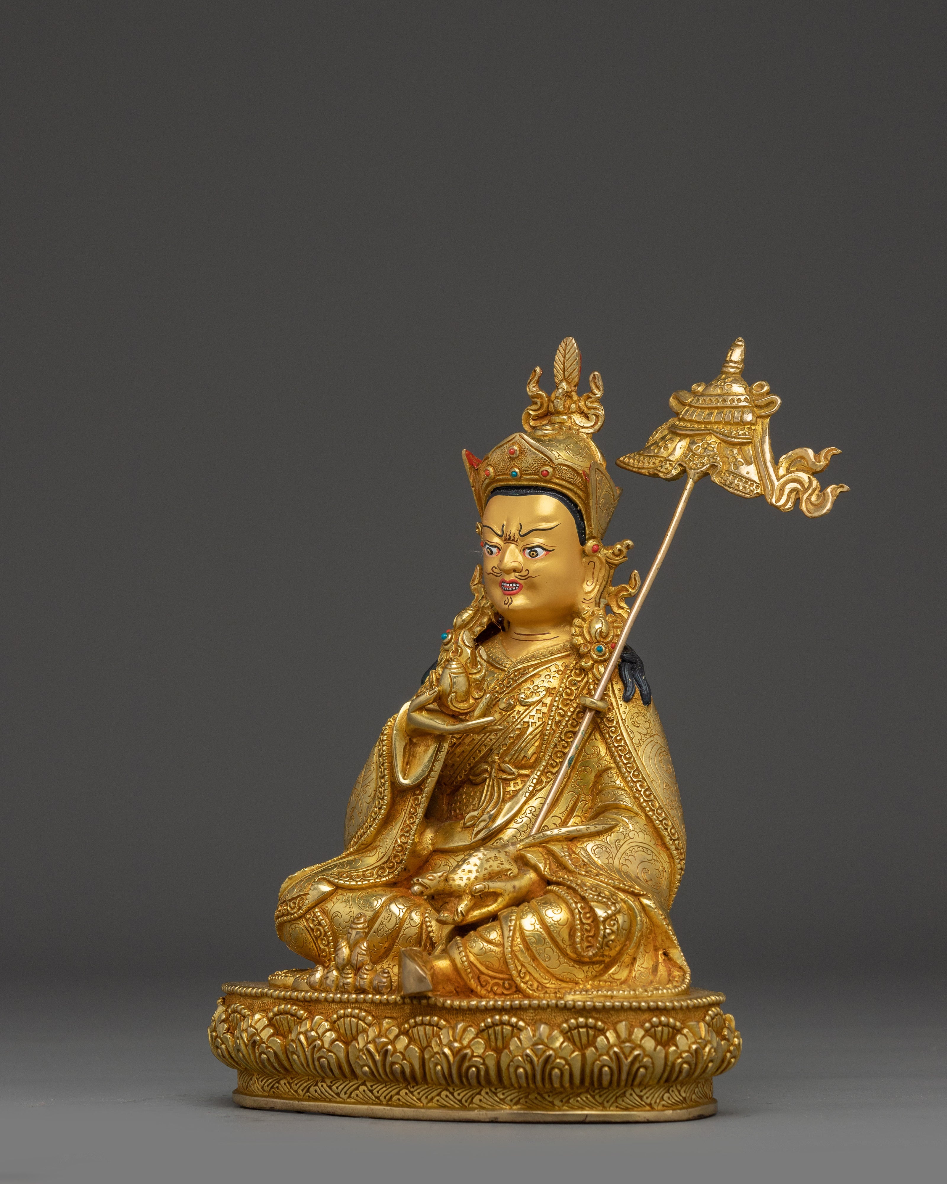 Golden Guru Norla Statue | Buddhist Spiritual Artwork