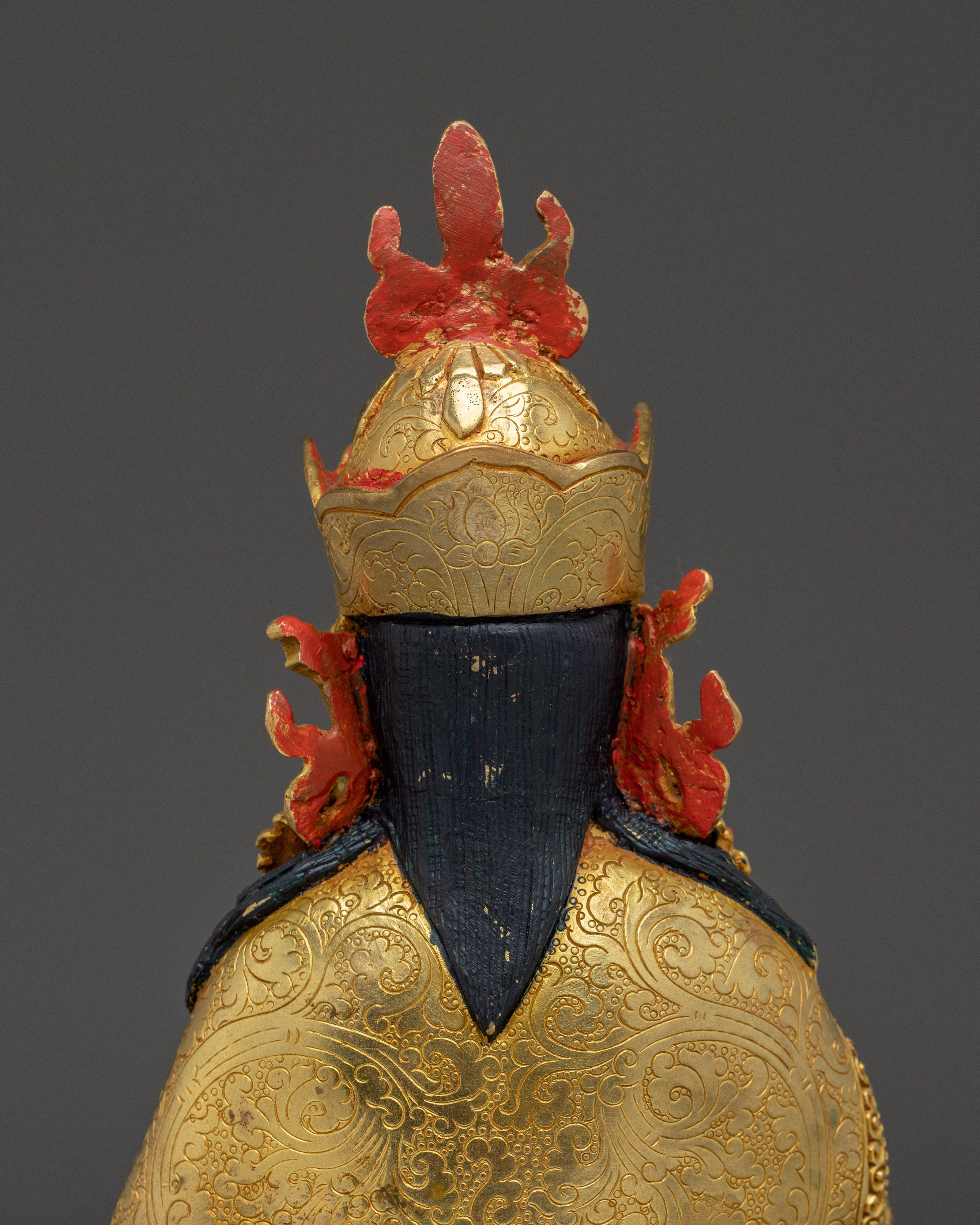 Golden Guru Norla Statue | Buddhist Spiritual Artwork