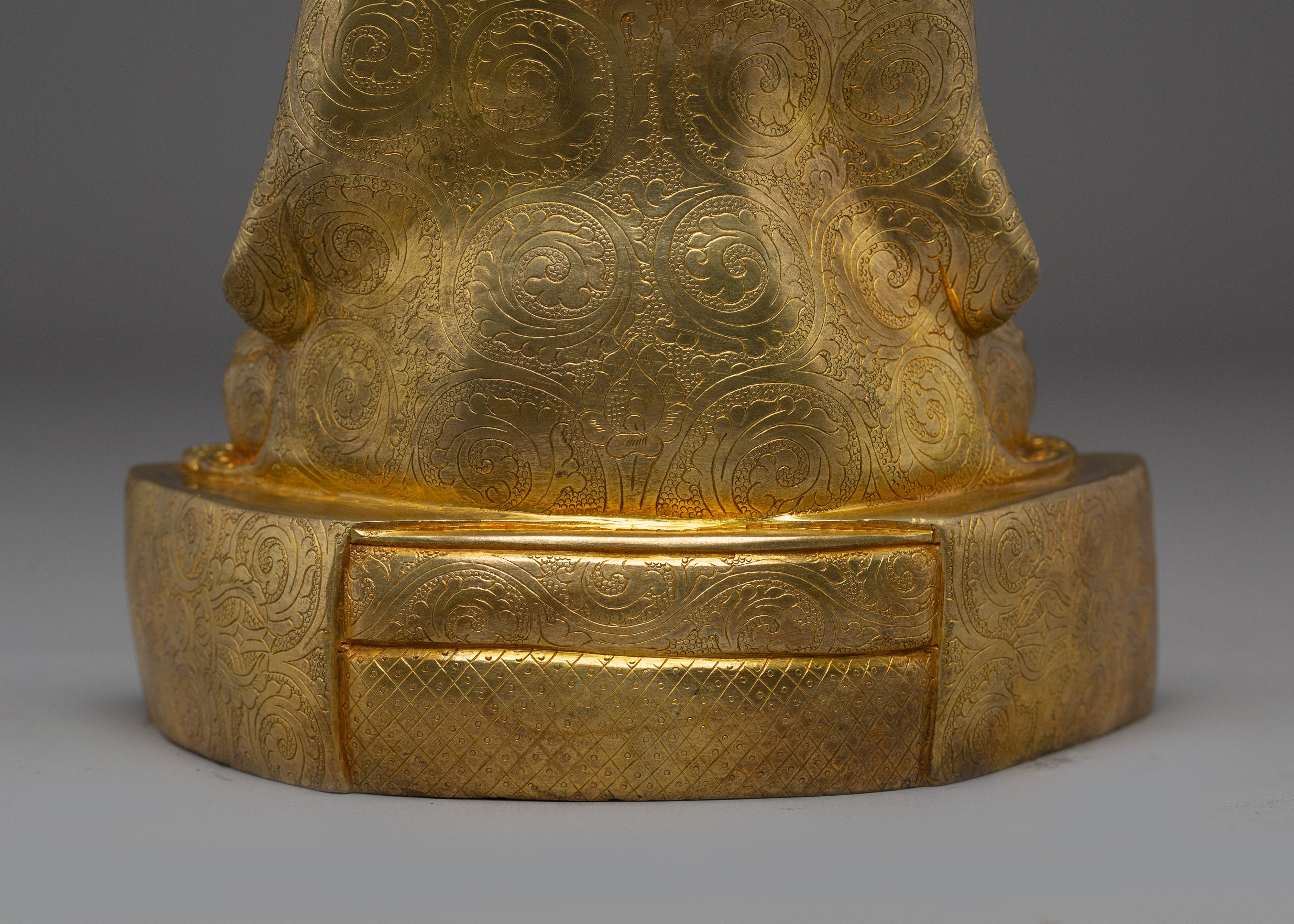 Enlightened Lama Lobpon Sonam Tsemo | Nepali Buddhist Craftsmanship