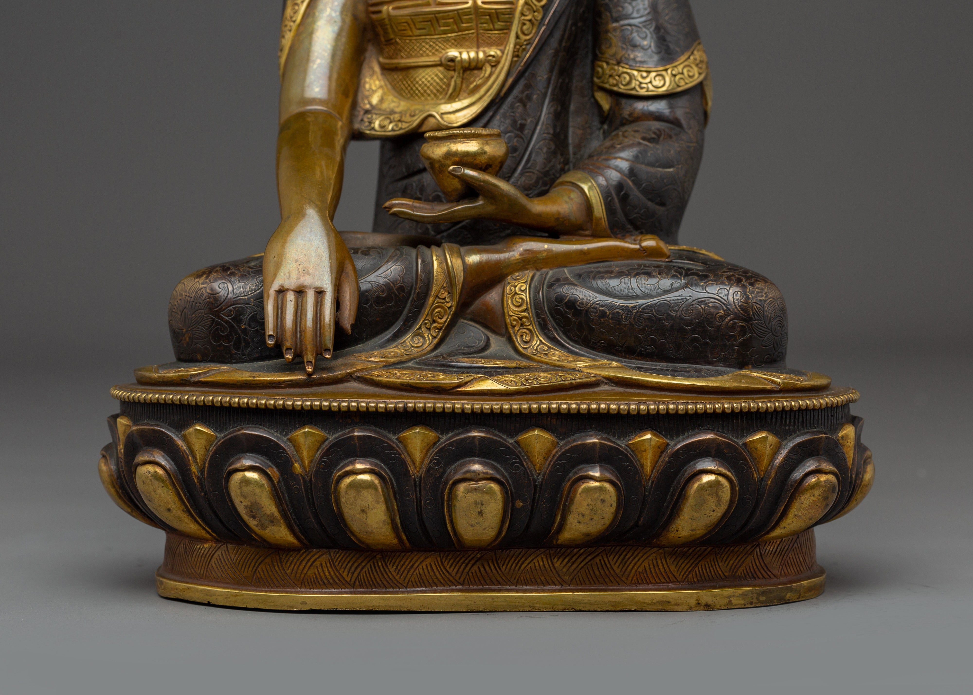 Nepalese Craftsmanship of Shakyamuni Buddha | Historical Buddha