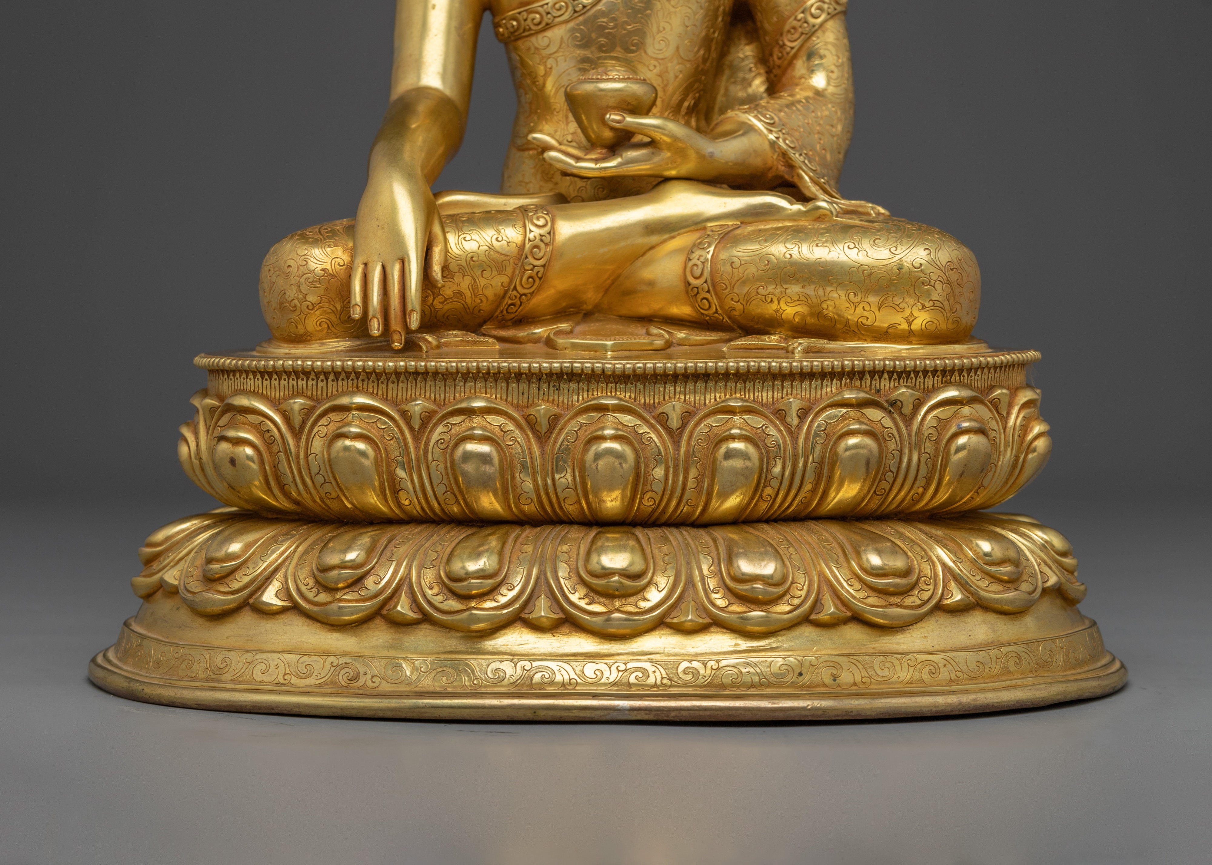 Nepalese Crafted Shakyamuni Buddha Statue | Gautama Buddha Artwork