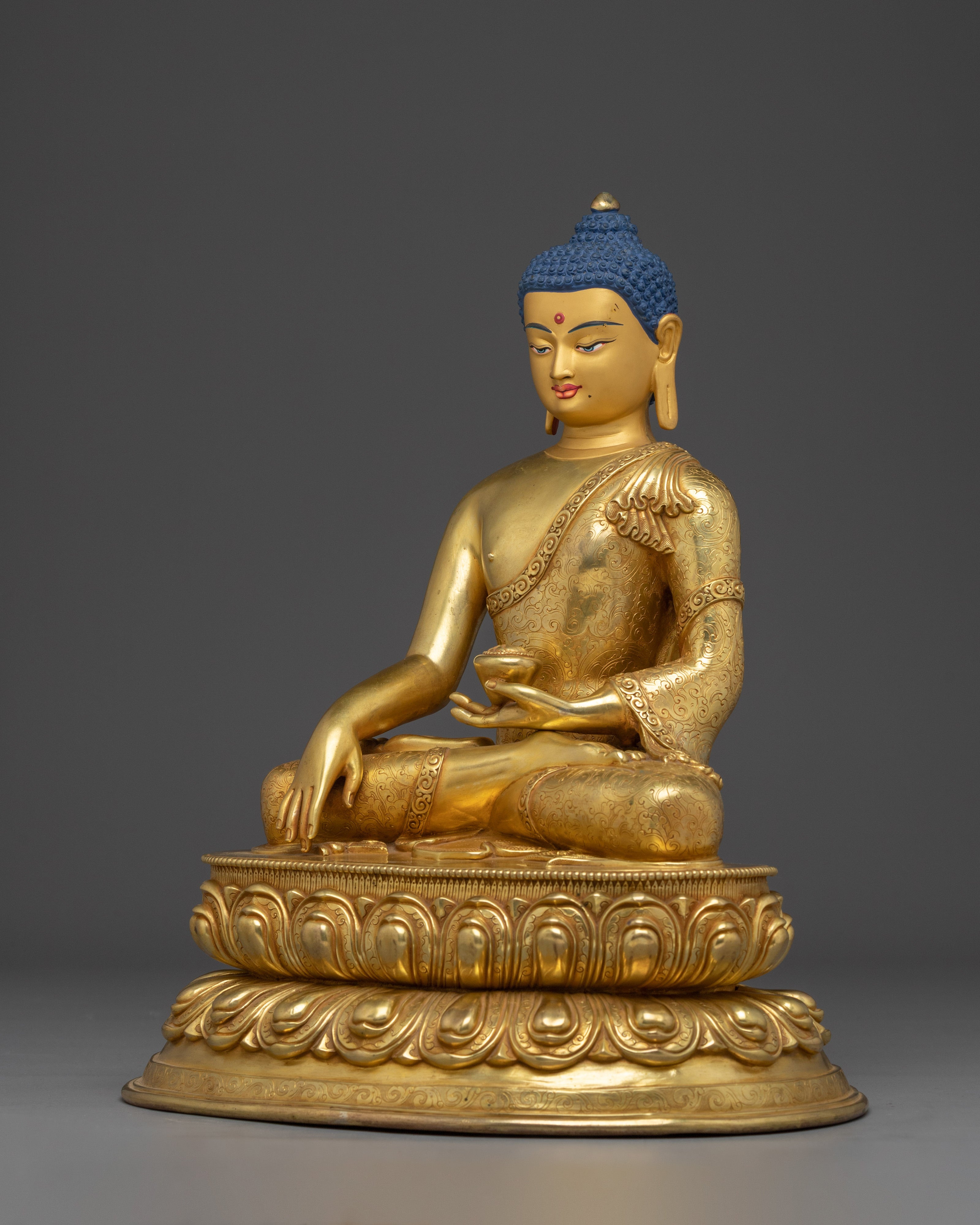 Nepalese Crafted Shakyamuni Buddha Statue | Gautama Buddha Artwork