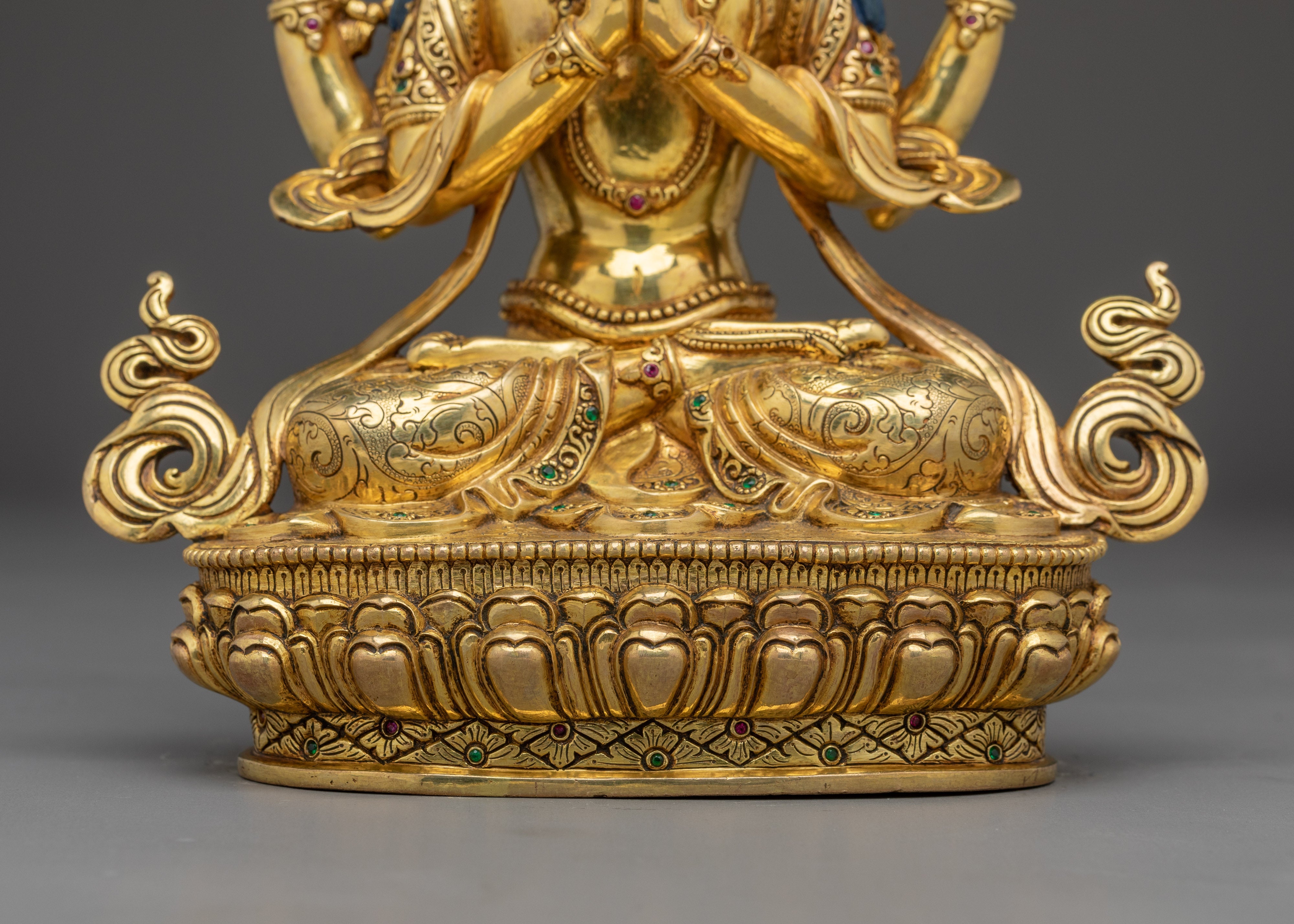 Spiritual Avalokiteshvara Statue | Compassion Bodhisattva