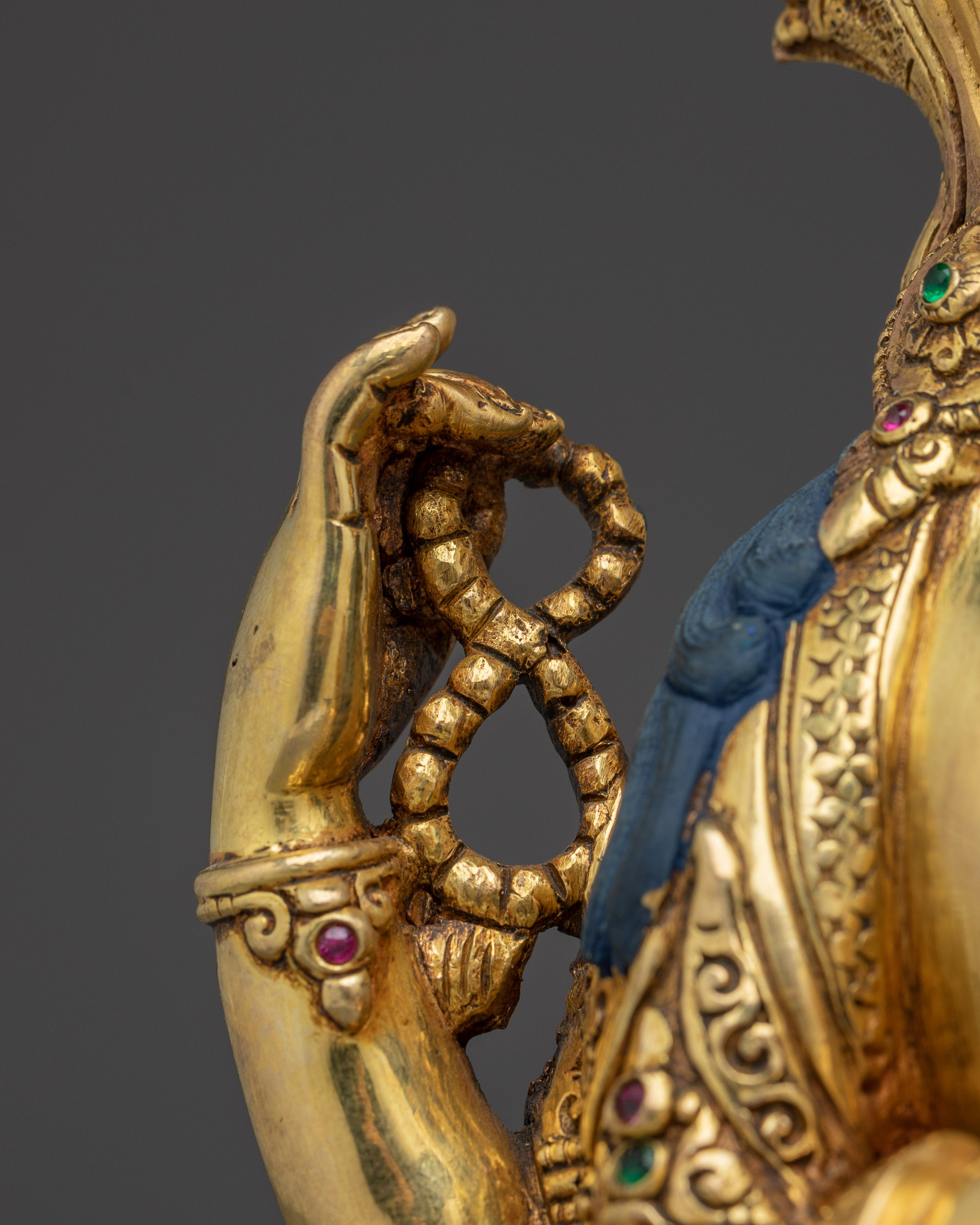 Spiritual Avalokiteshvara Statue | Compassion Bodhisattva