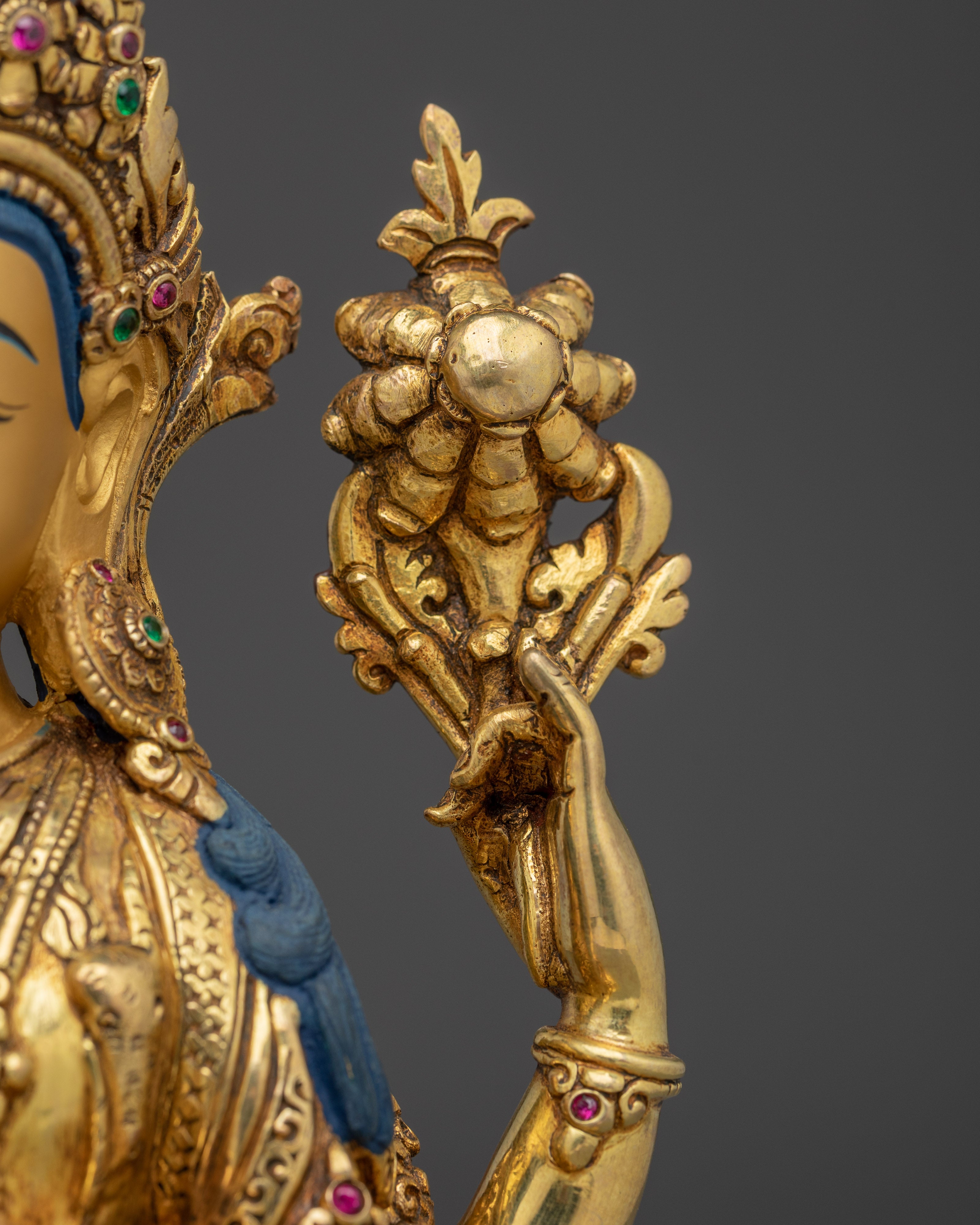 Spiritual Avalokiteshvara Statue | Compassion Bodhisattva
