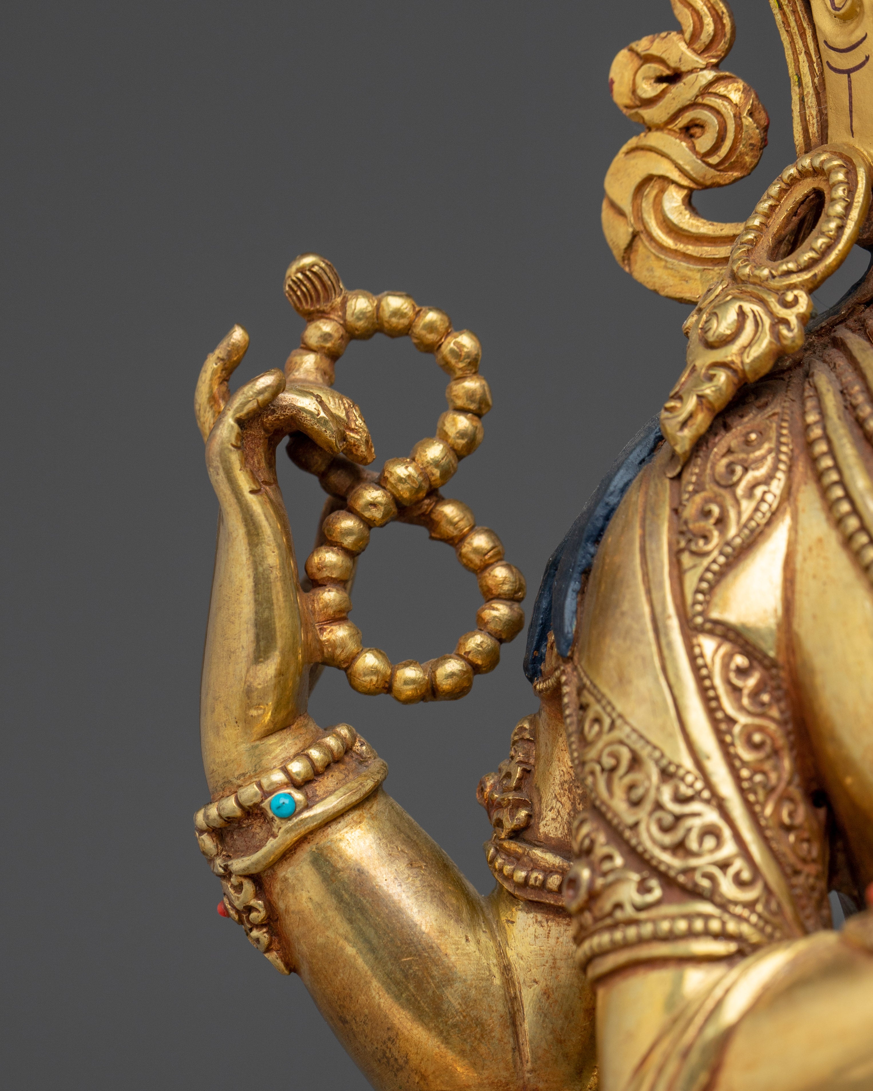 Protective Bodhisattva Chenrezig Art | The one who looks with unwavering eye