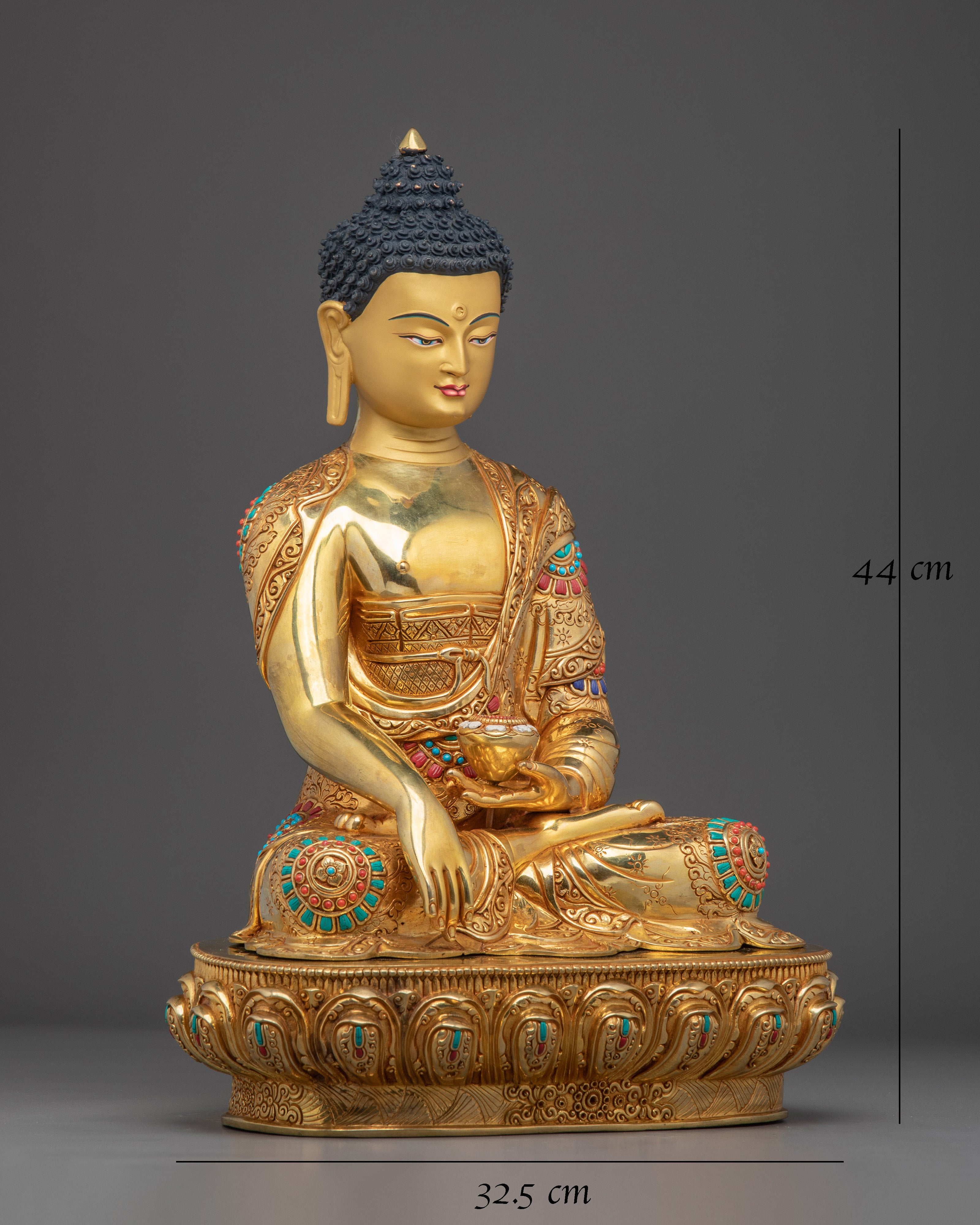 sacred-sculpture-of-gautama-buddha