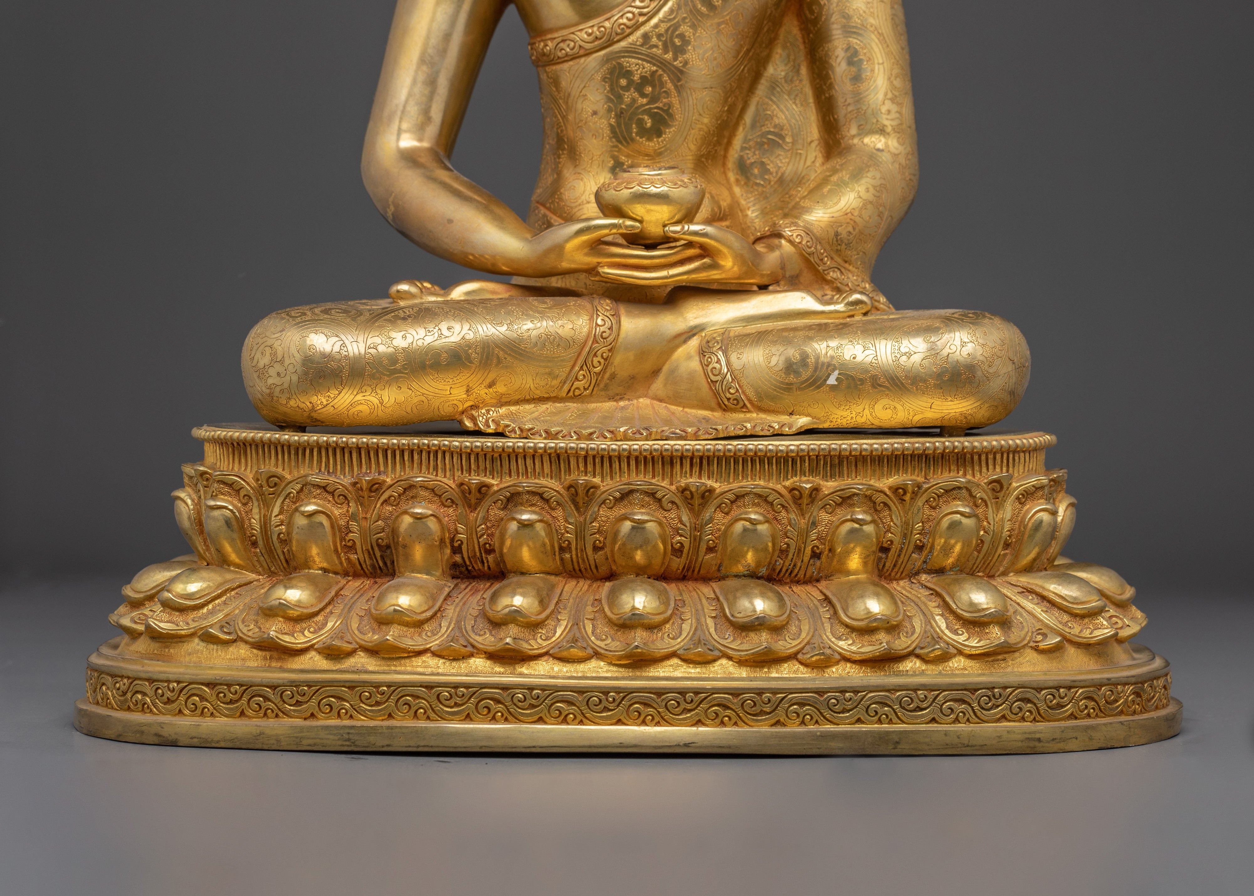 Enlightened Golden Amitabha Buddha Statue | Spiritual Buddha
