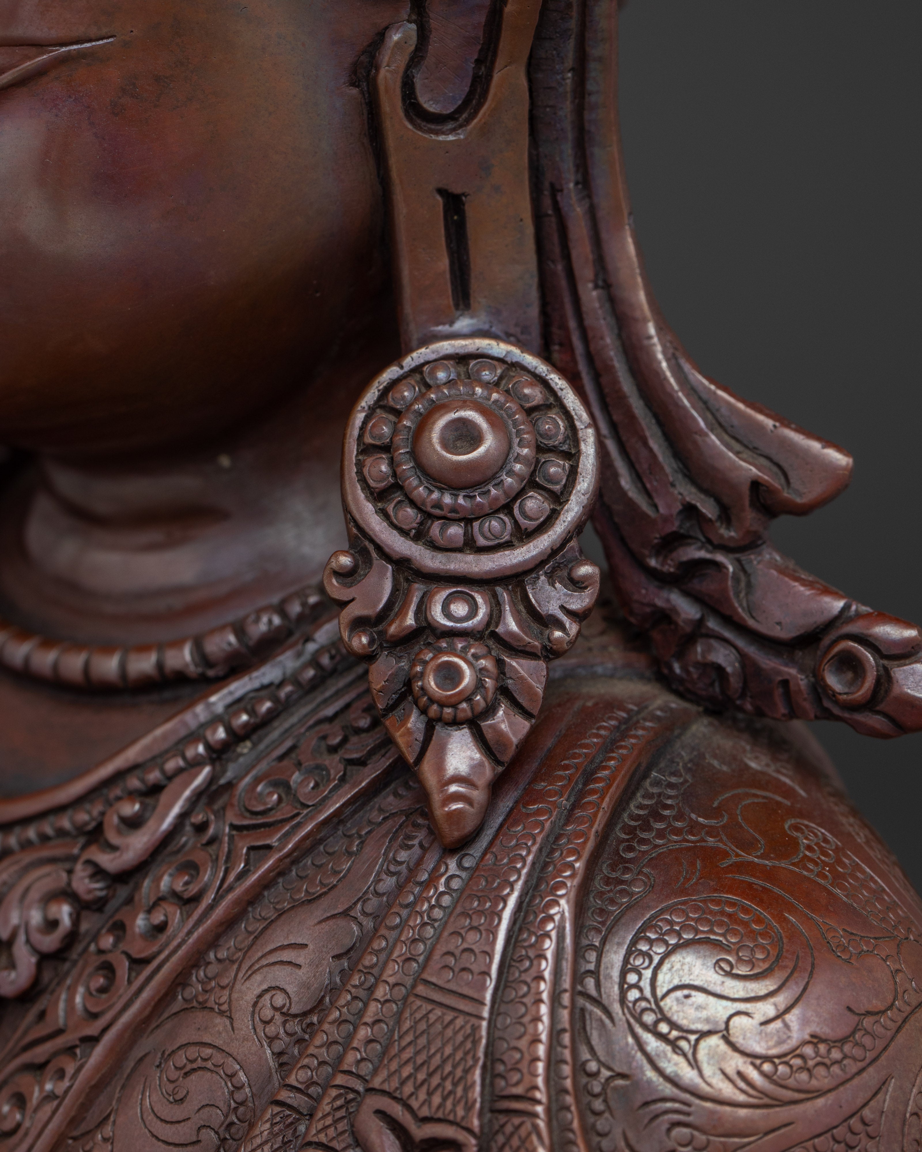 Statue of Crowned Shakyamuni buddha | The Founder of Buddhism