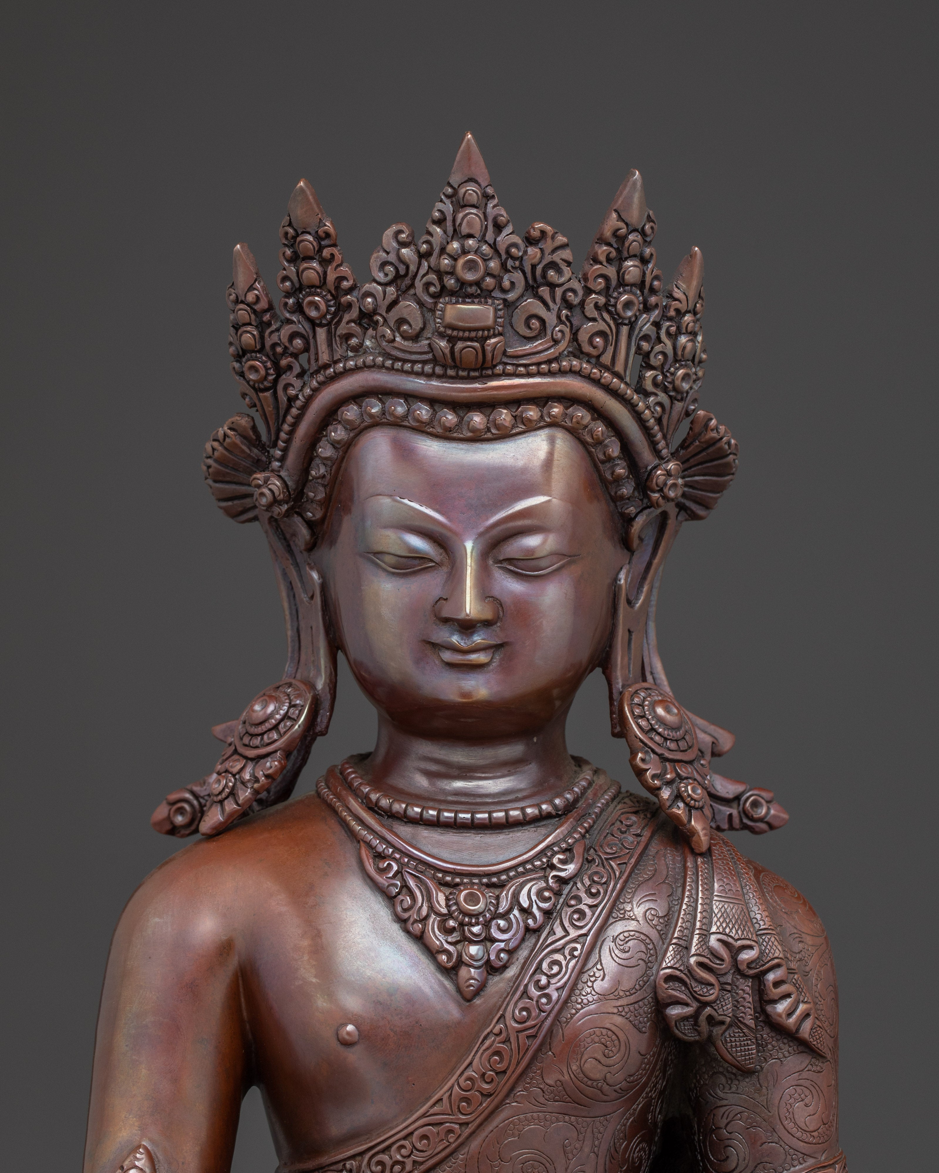Statue of Crowned Shakyamuni buddha | The Founder of Buddhism