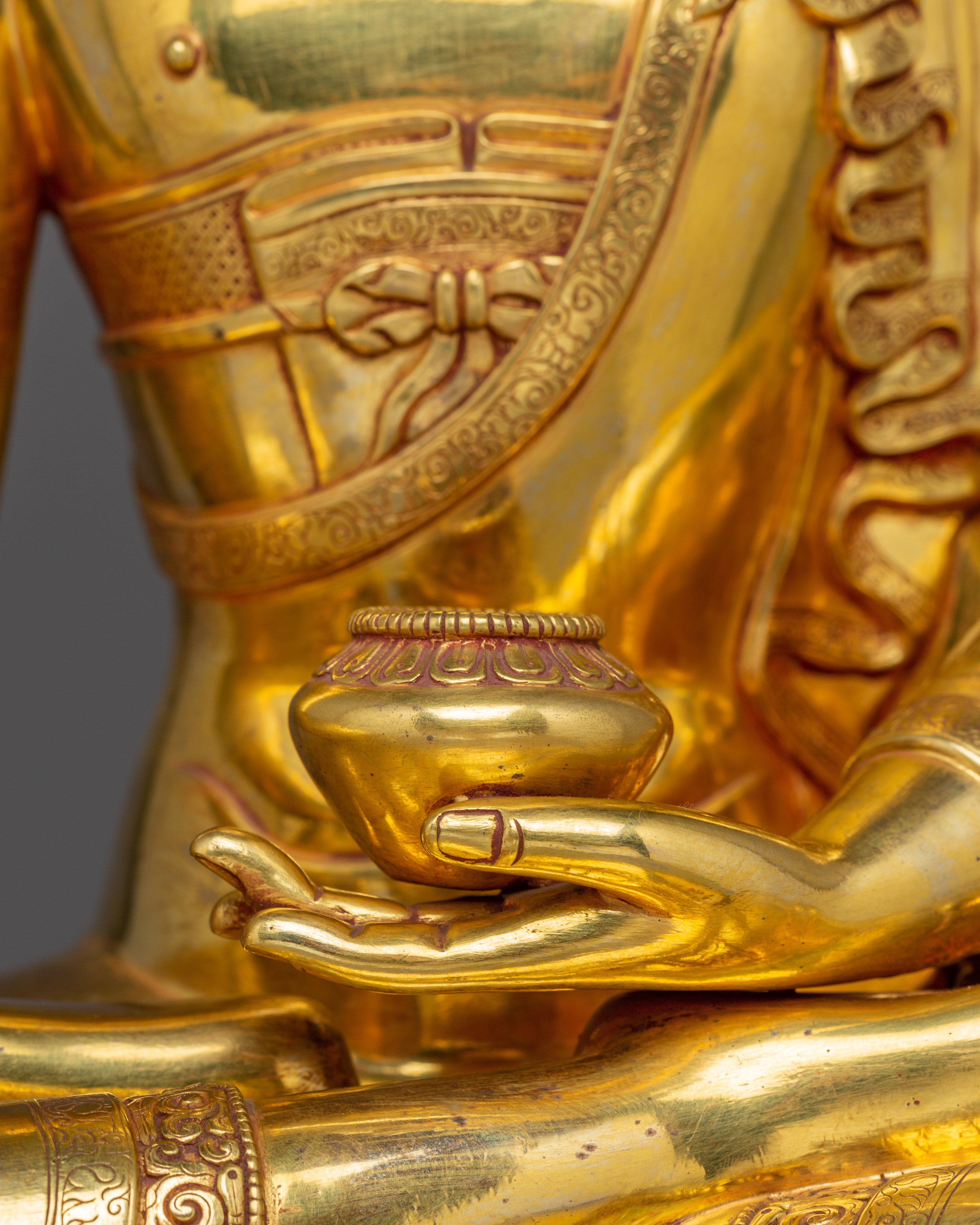 Seated Spiritual Master Shakyamuni Buddha | Symbol of Awakening and Inner Peace