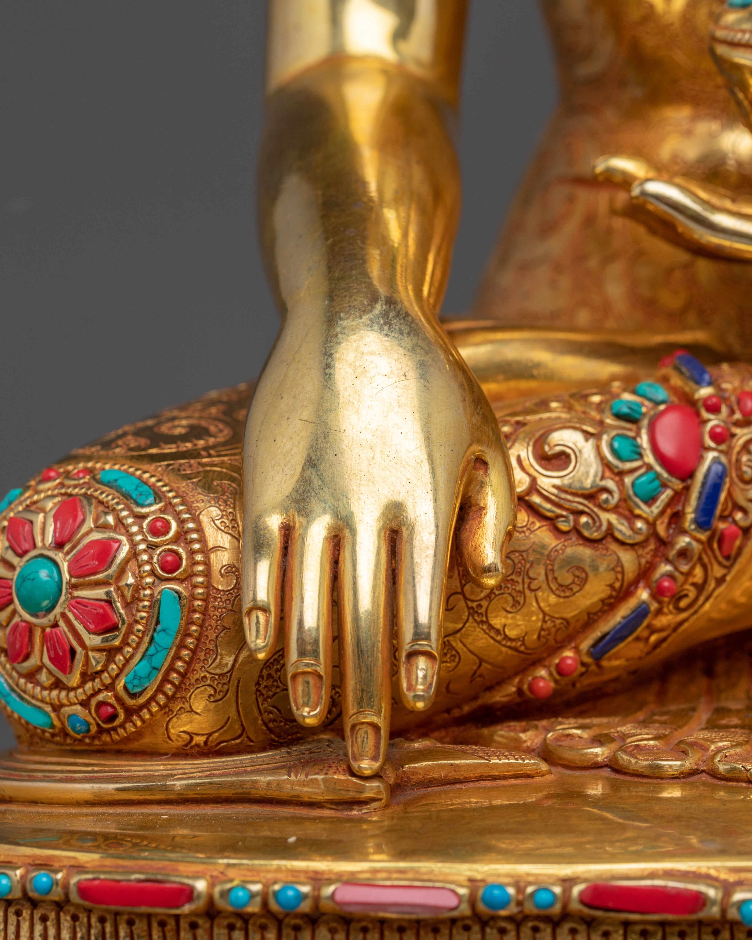 Shakyamuni Buddha, Peaceful Meditation Idol | Mindfulness Home Decor