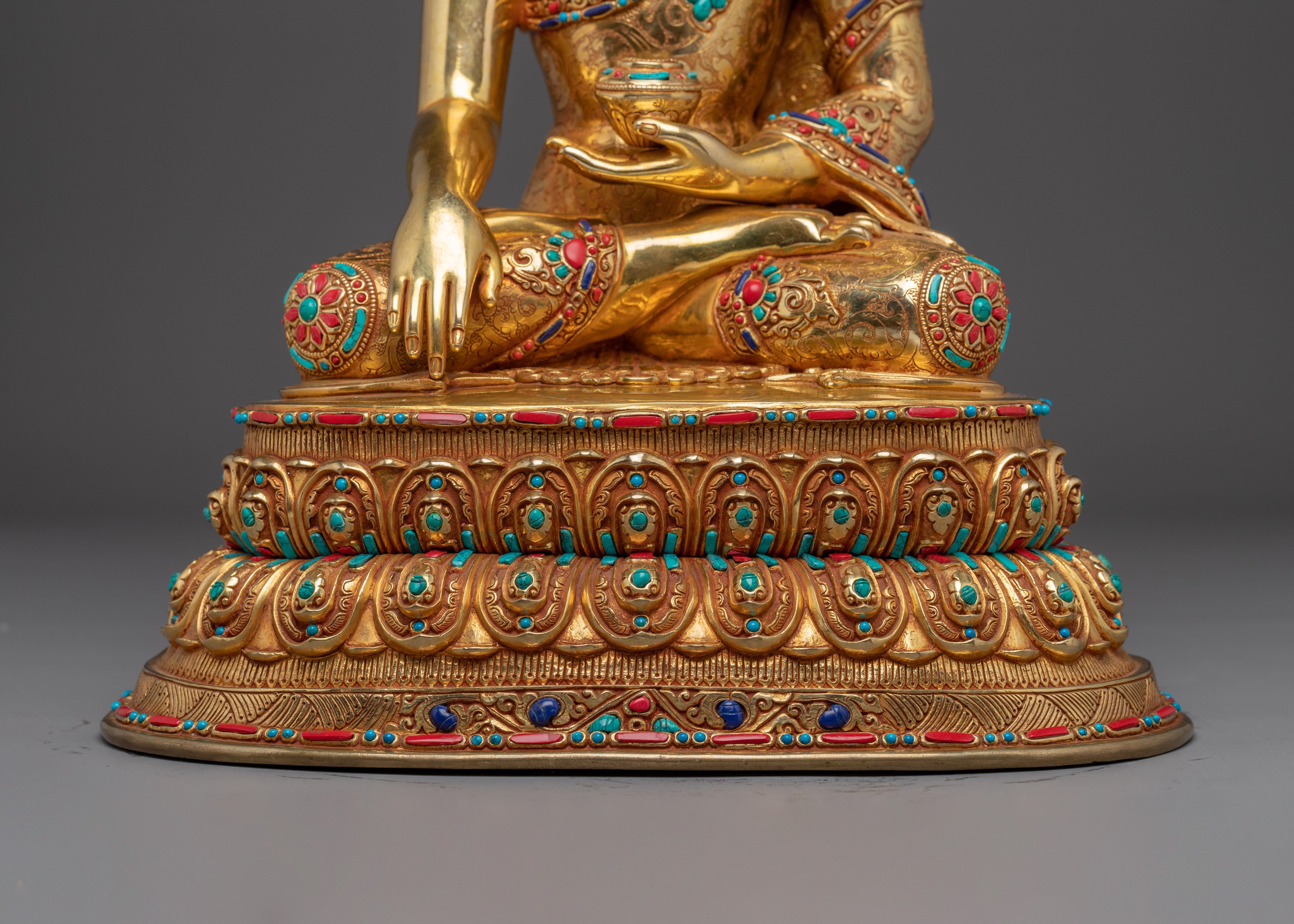 Shakyamuni Buddha, Peaceful Meditation Idol | Mindfulness Home Decor