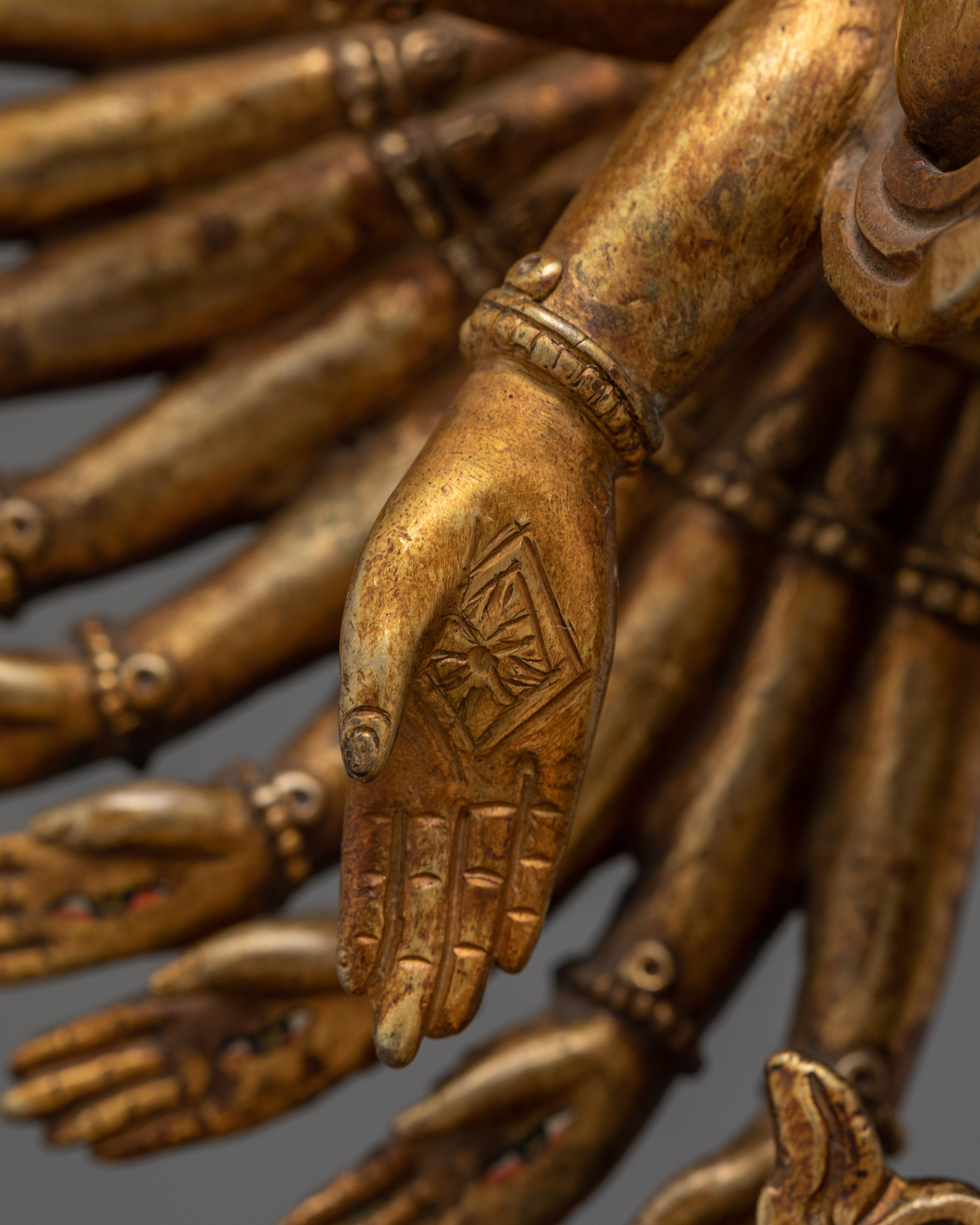 Handcrafted Chenrezig With 1000 Arms | Traditional Himalayan Art