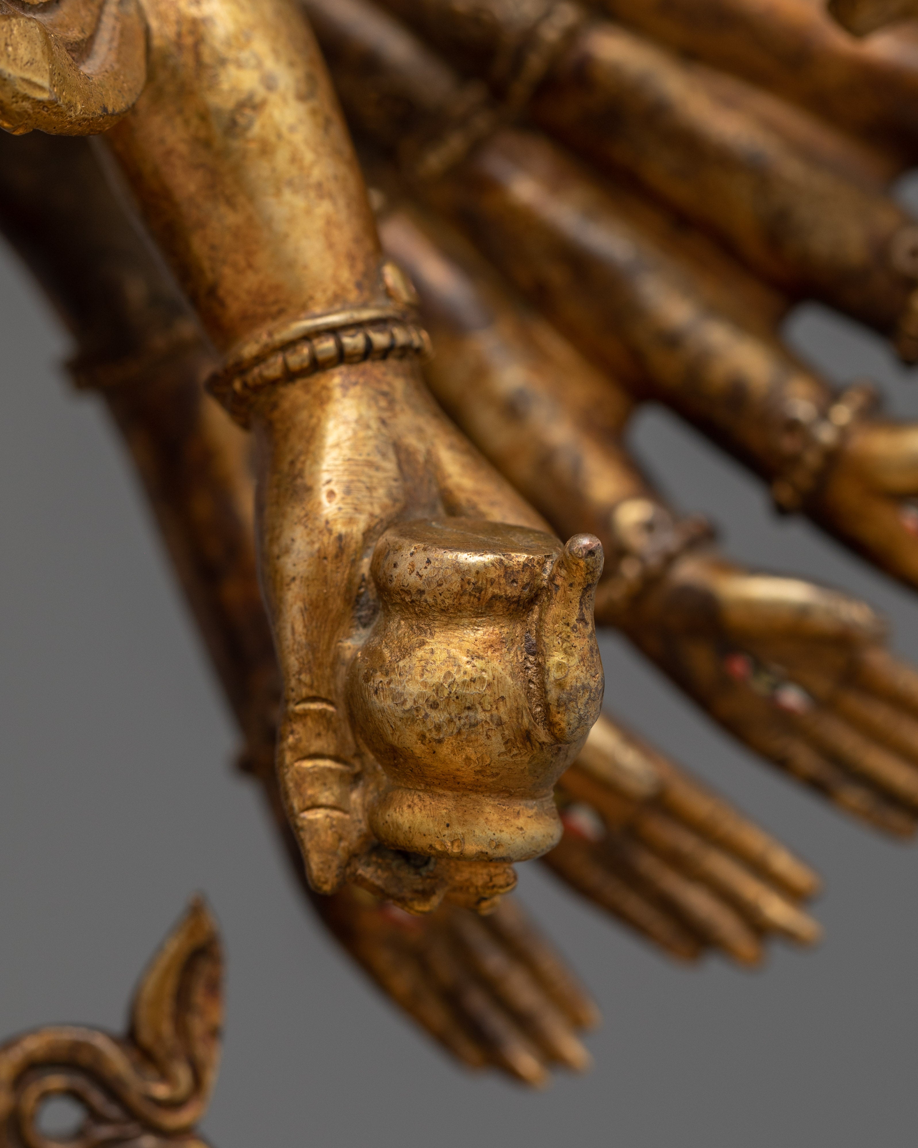 Handcrafted Chenrezig With 1000 Arms | Traditional Himalayan Art