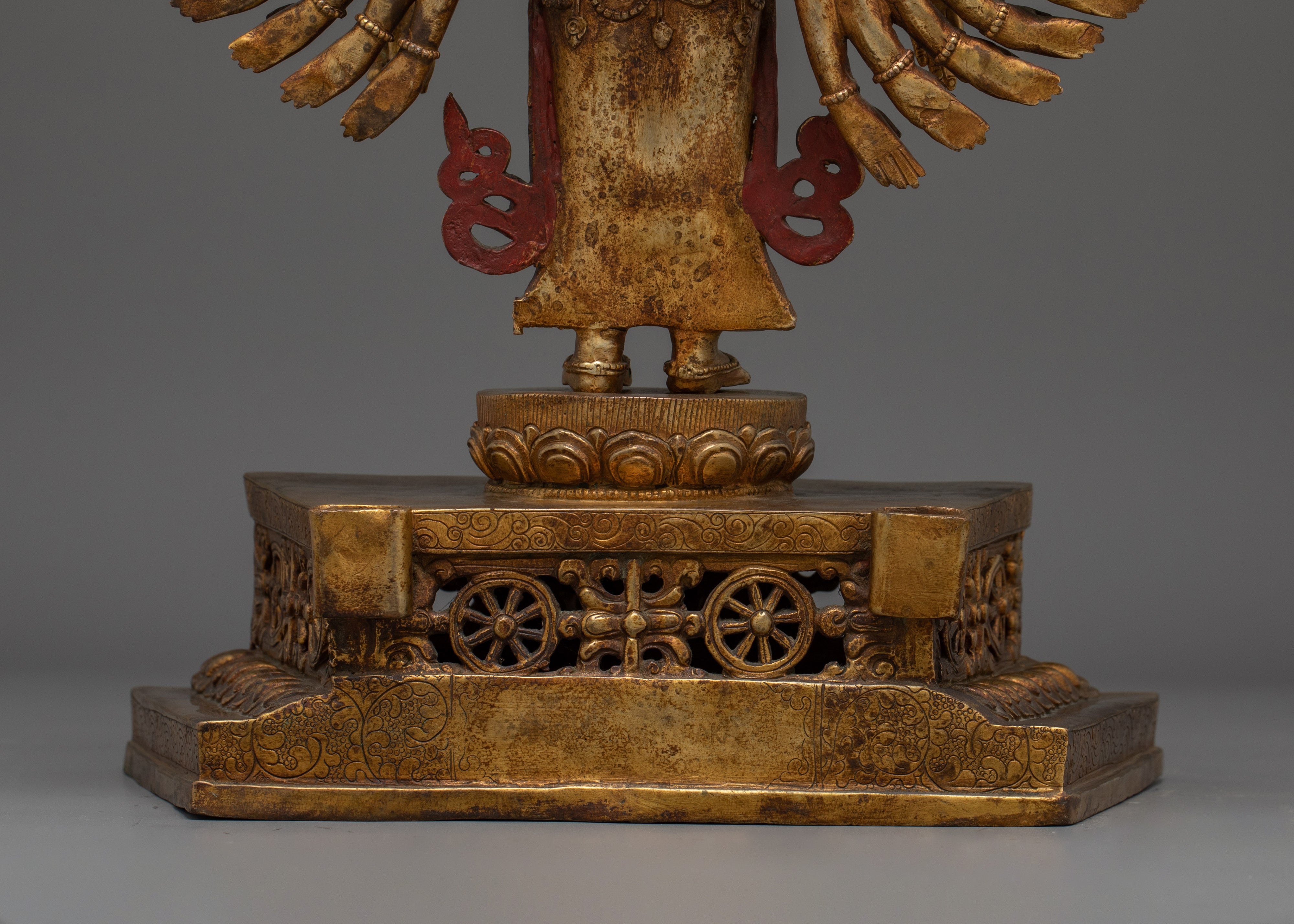 Handcrafted Chenrezig With 1000 Arms | Traditional Himalayan Art