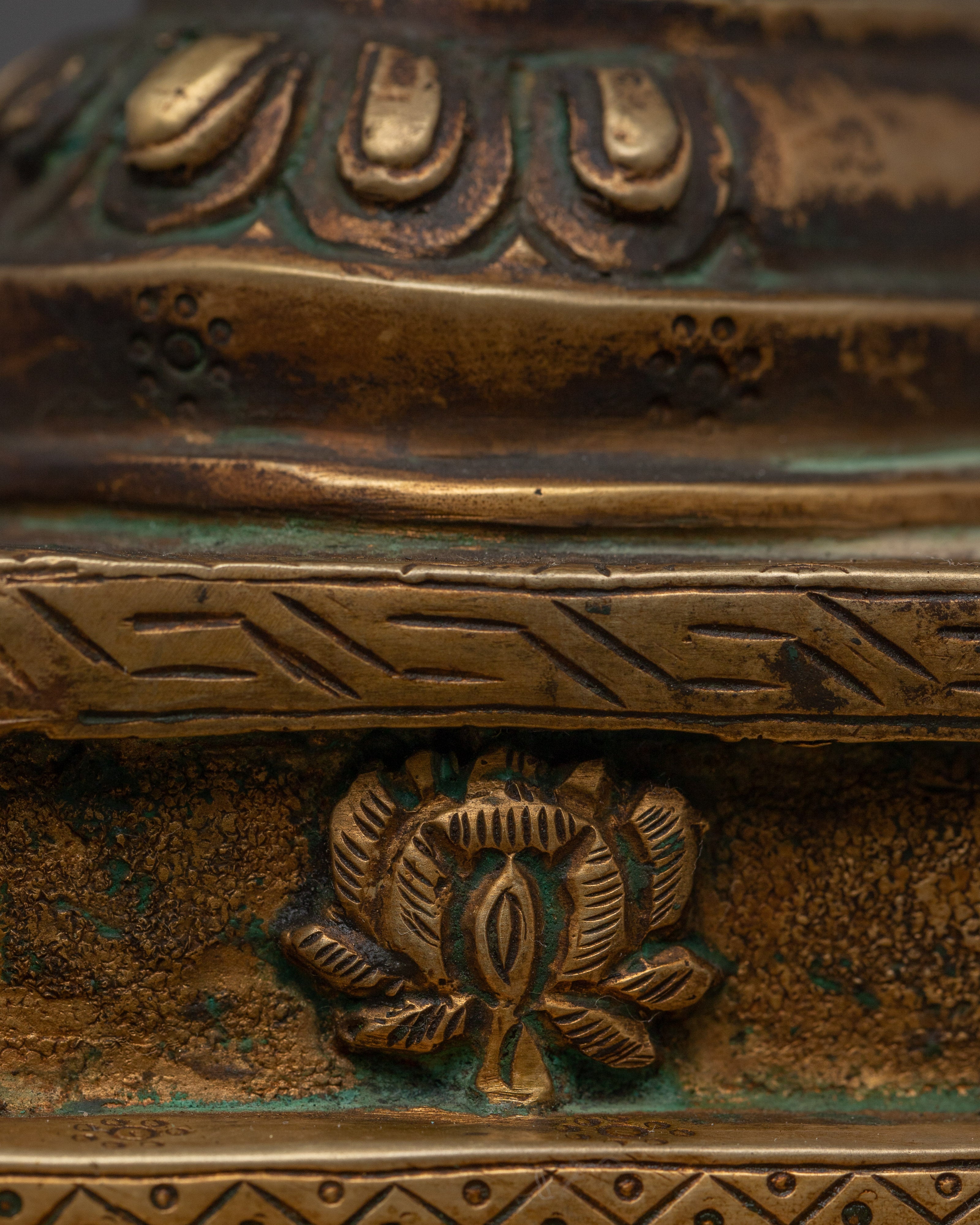 Tibetan 1000 Armed Chenrezig Statue | Divine Protector of Compassion