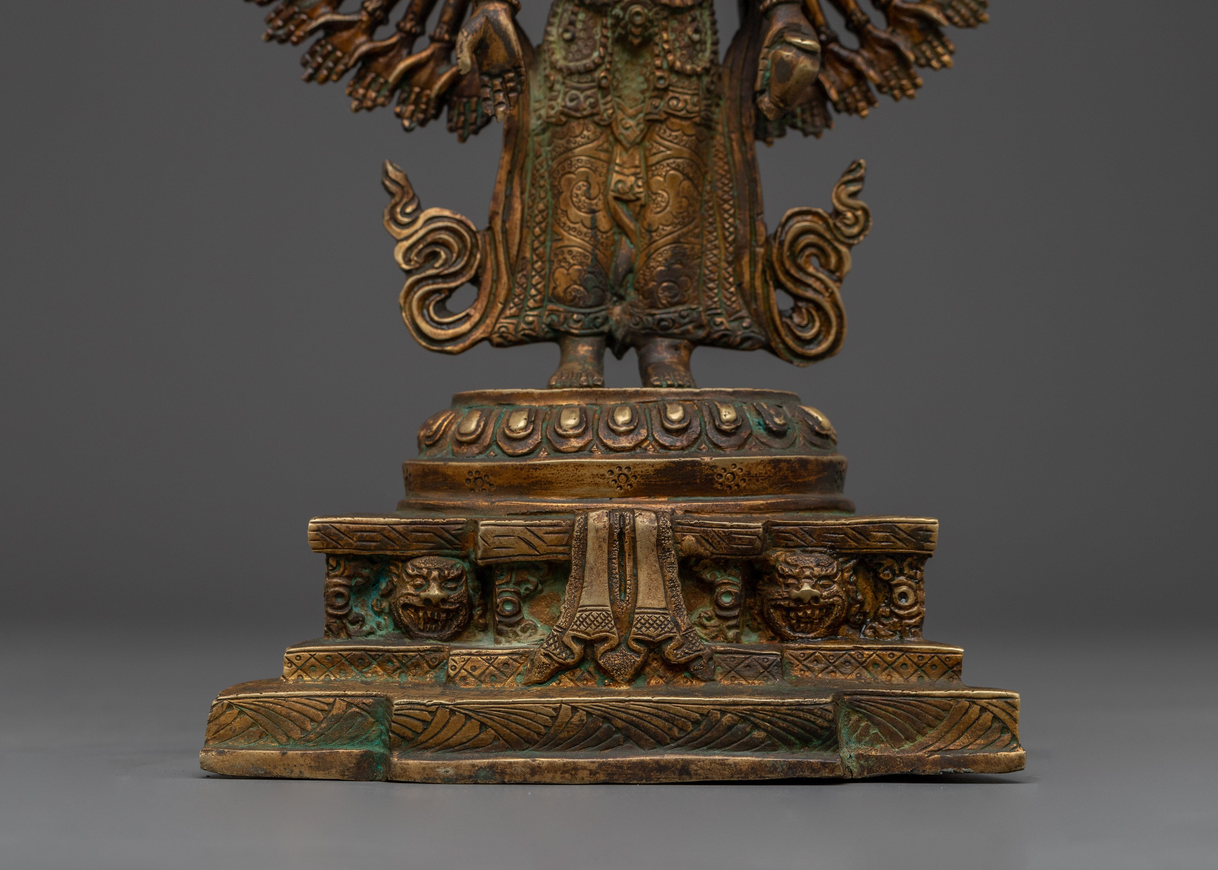 Tibetan 1000 Armed Chenrezig Statue | Divine Protector of Compassion