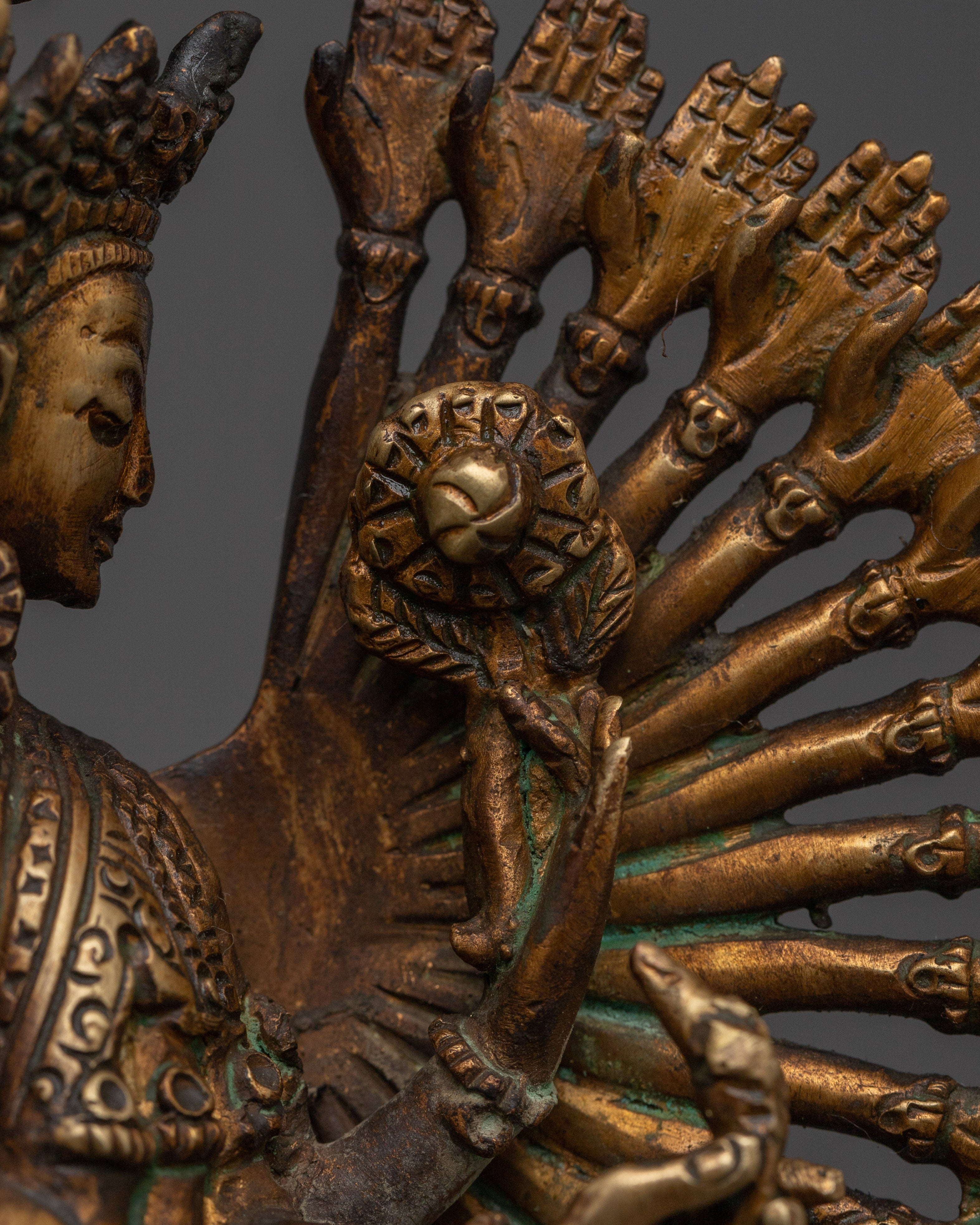 Tibetan 1000 Armed Chenrezig Statue | Divine Protector of Compassion