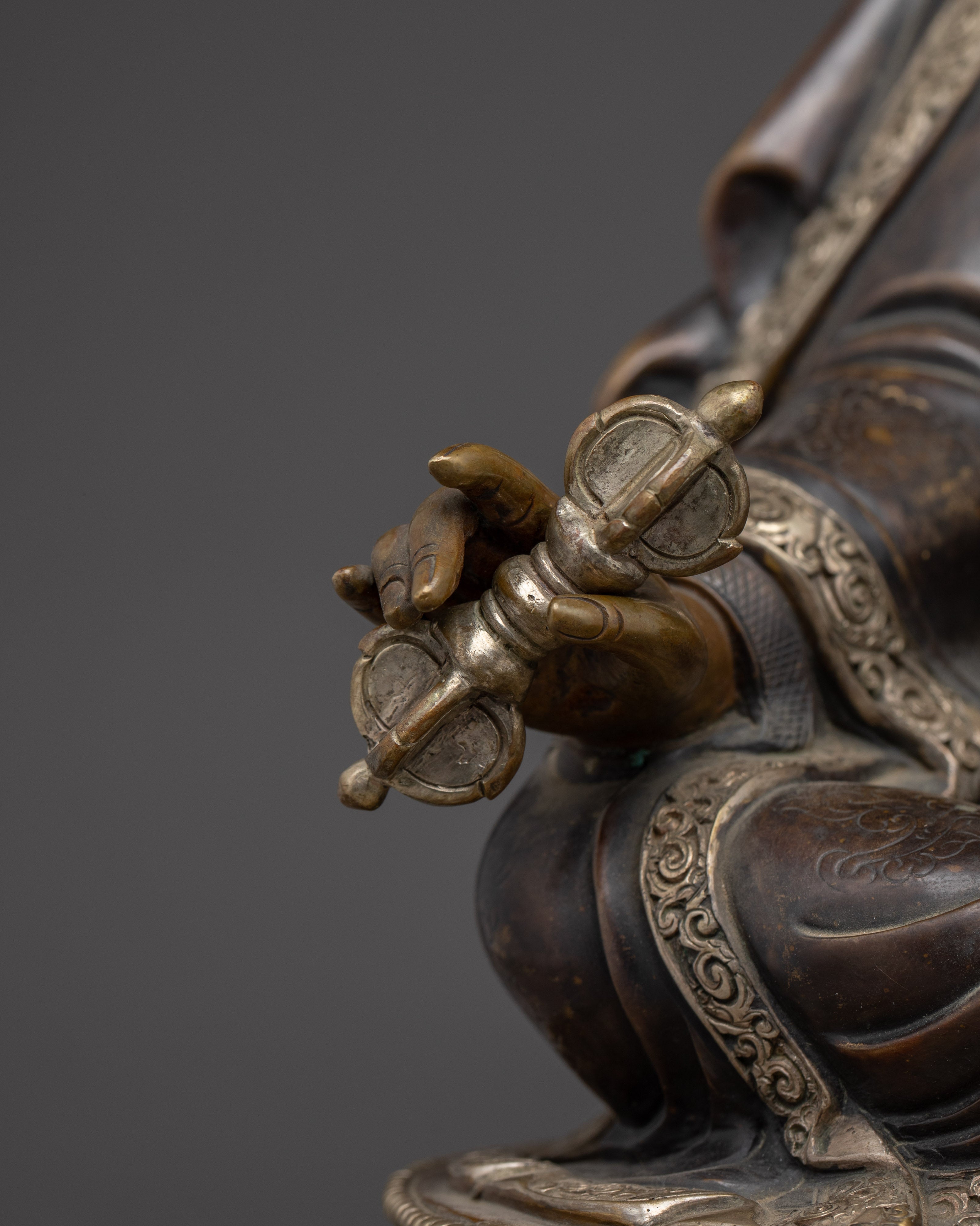 Guru Rinpoche Statue in Oxidized Copper |  Silver-Plated Padmasambhava Deity