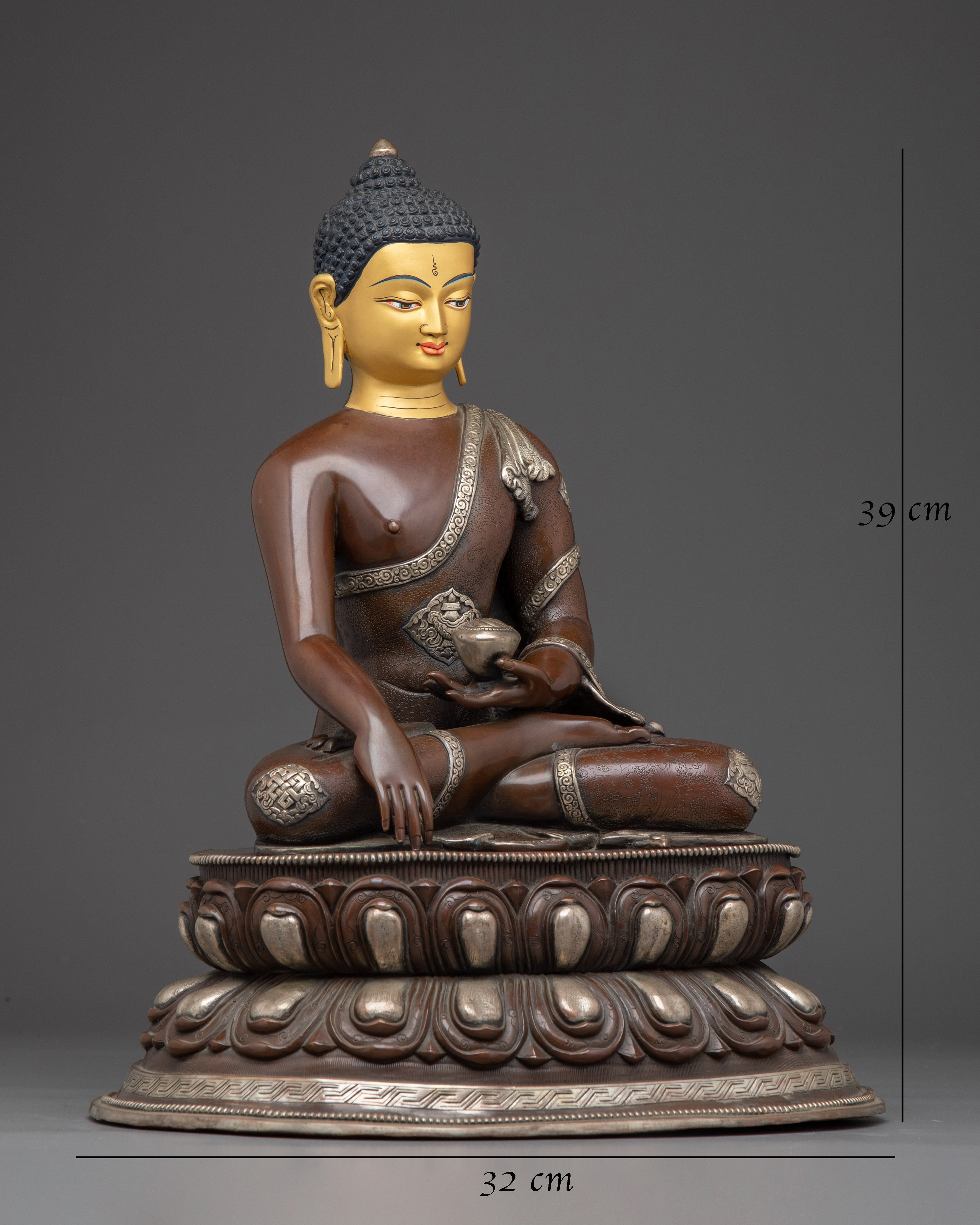 Shakyamuni Buddha Statue in Silver-Plated Oxidized Copper 