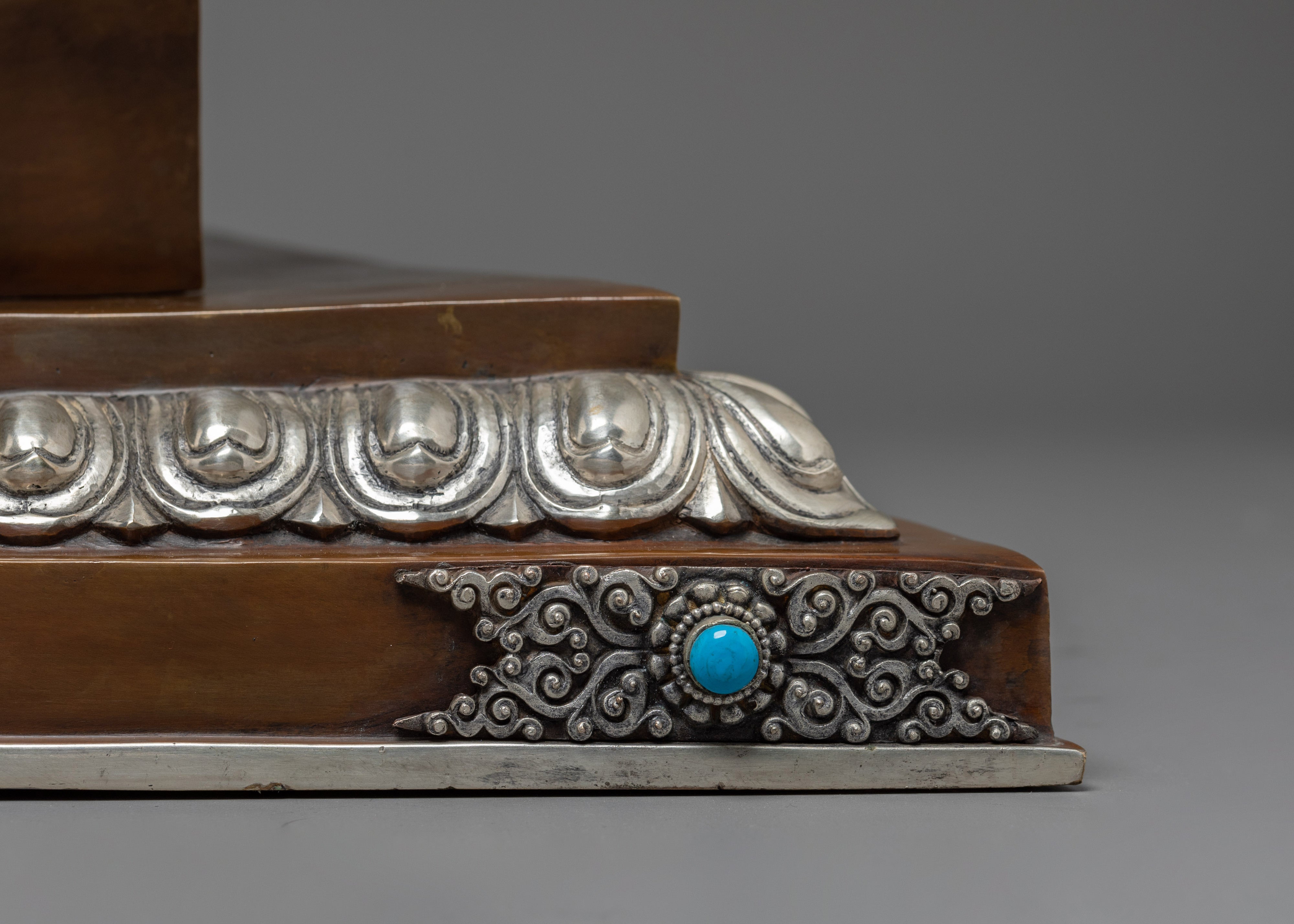 Statue's Throne | Copper with Silver Plated