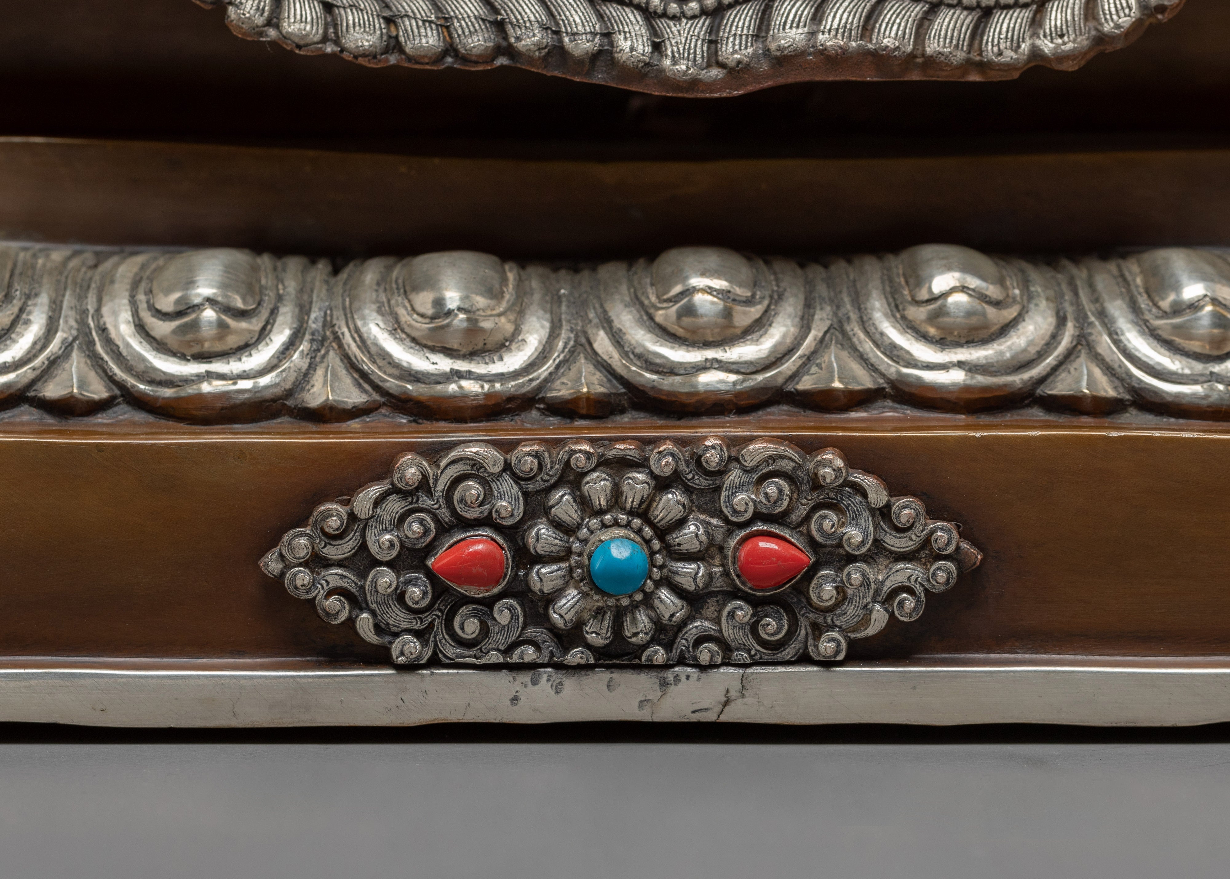 Statue's Throne | Copper with Silver Plated
