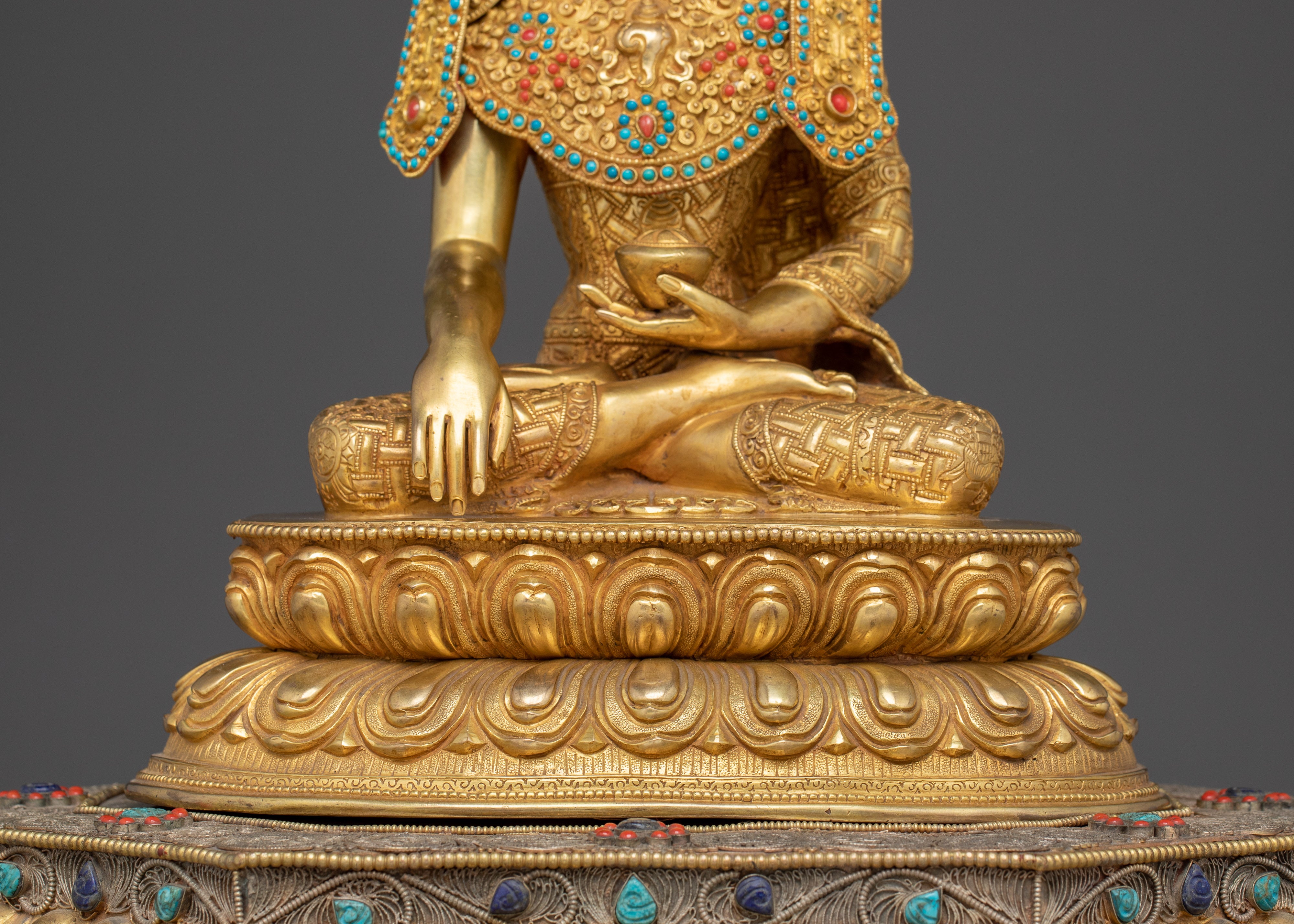 Crowned Shakyamuni Buddha on Throne Statue