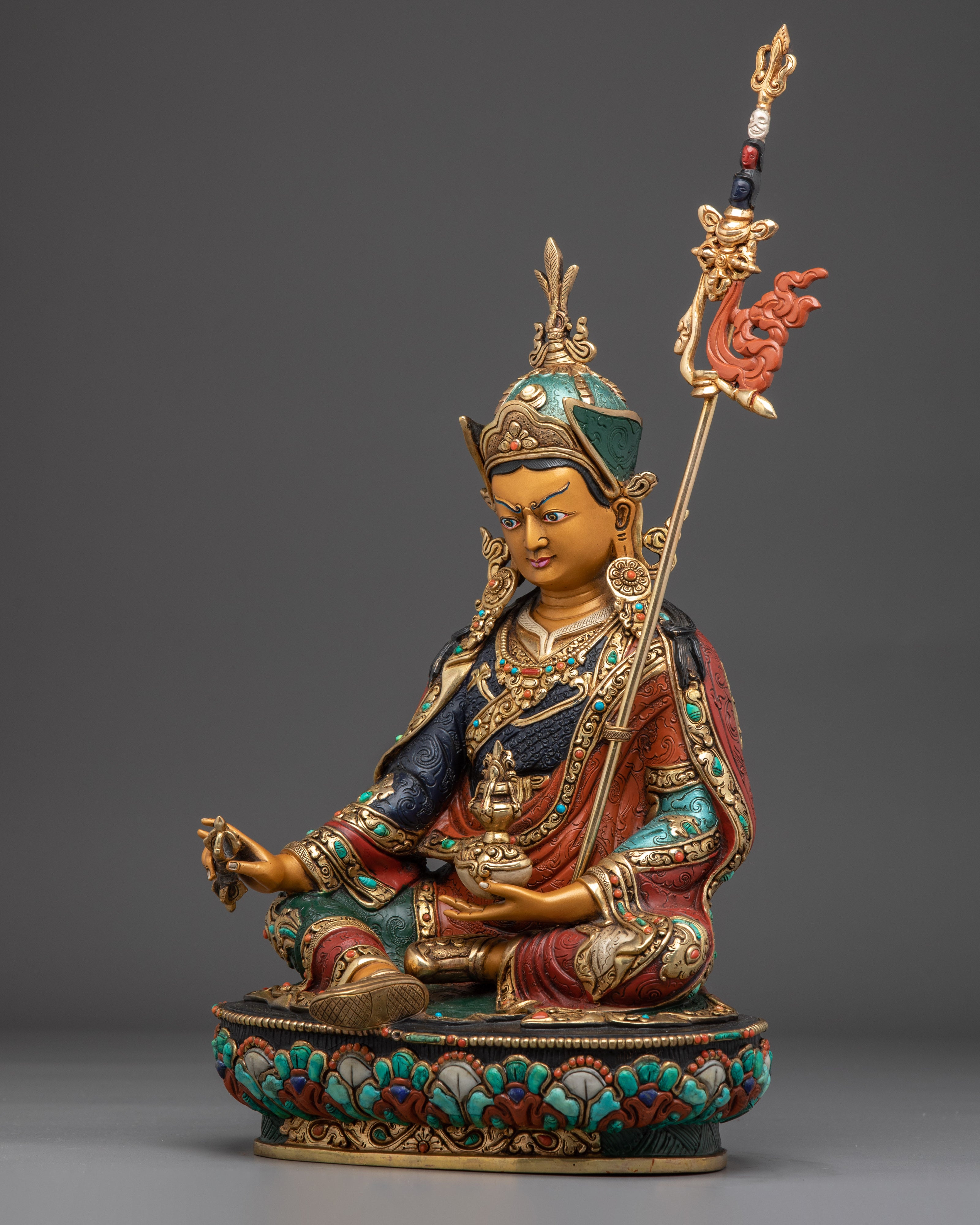 Guru Rinpoche Statue: Buddhist Vajra Master