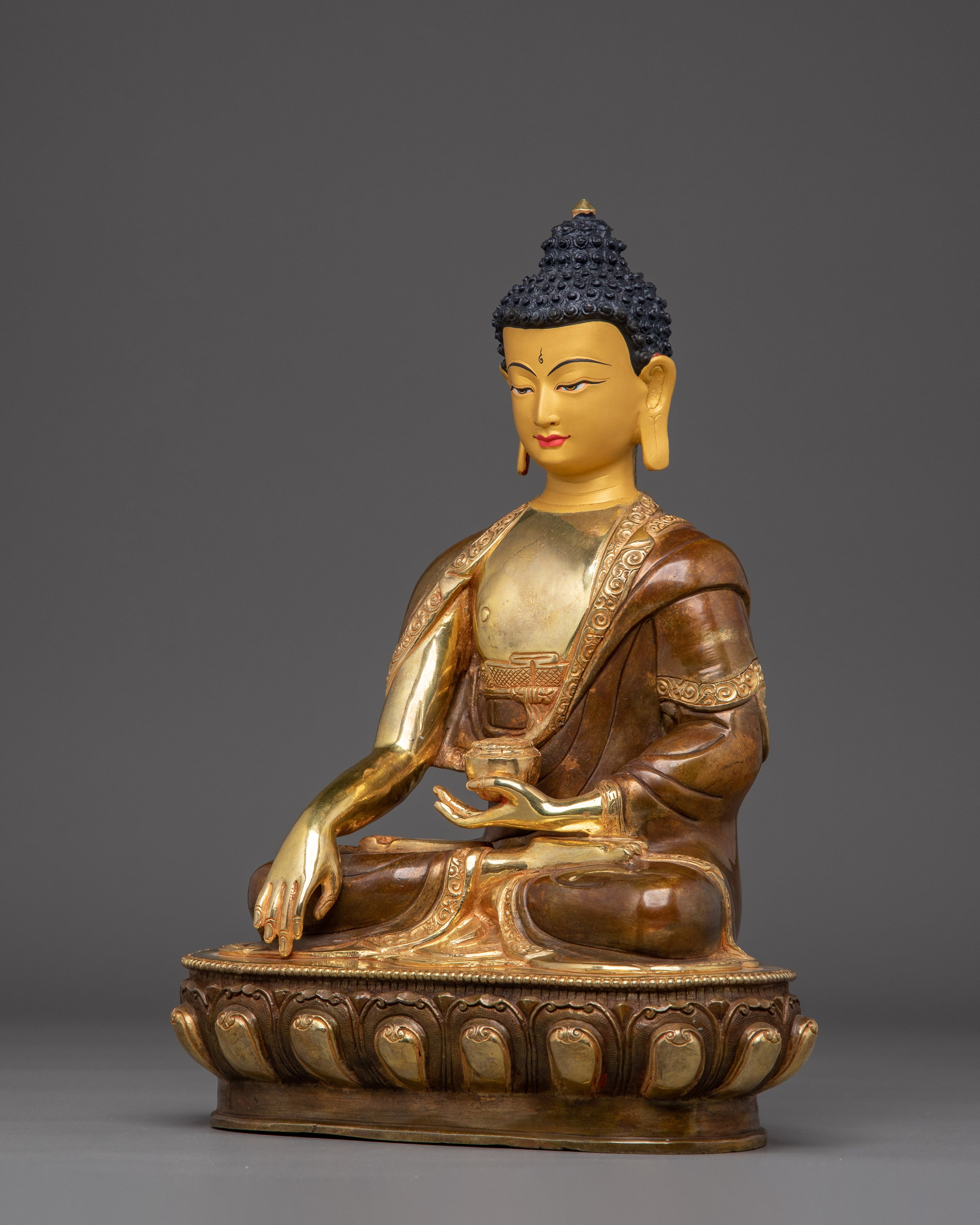 Shakyamuni Statue for Spiritual Serenity | 24K Gold Gilded Copper Sculpture